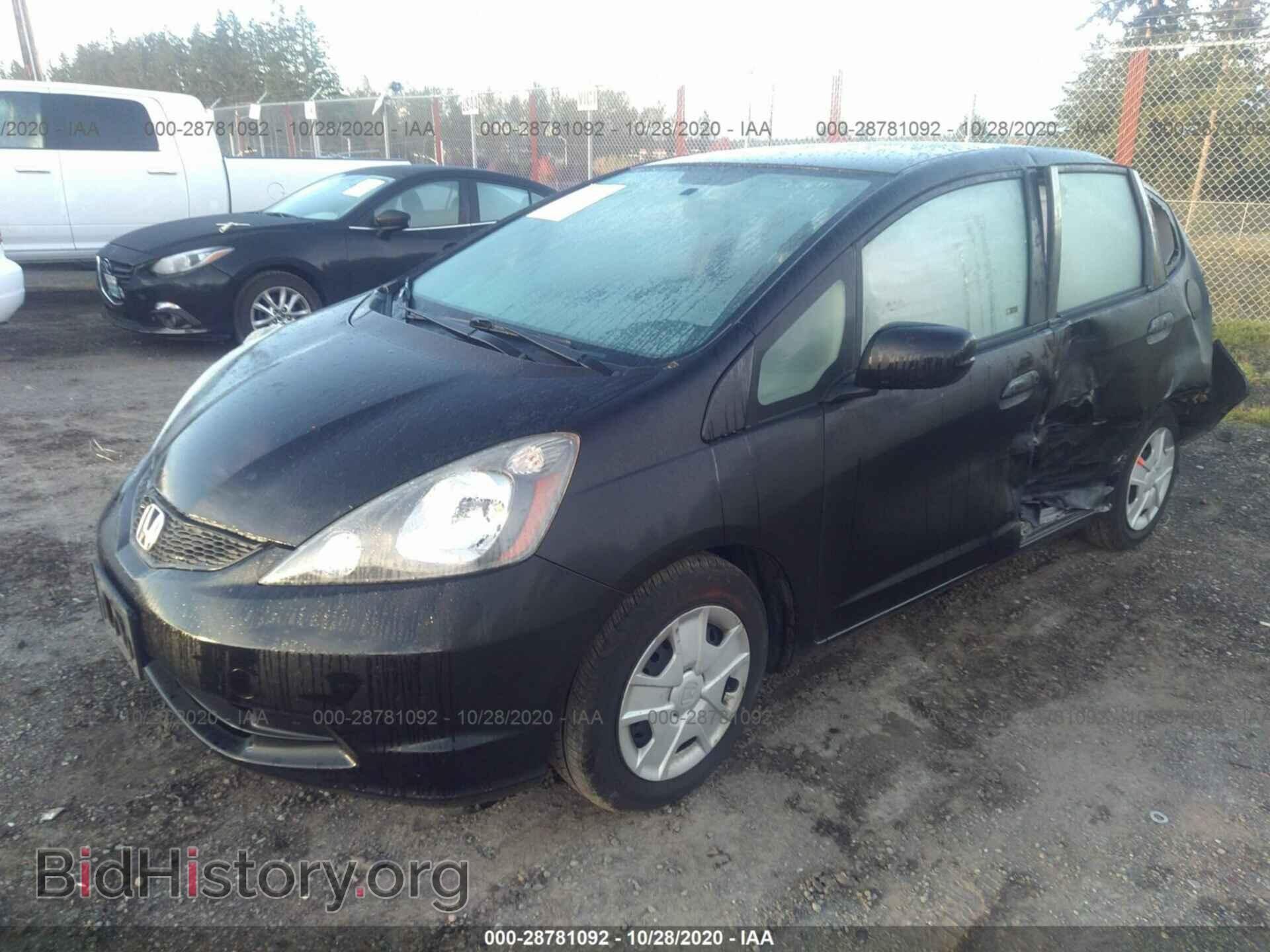 2013 HONDA FIT - VIN: JHMGE8H38DC010792 - Фото 2