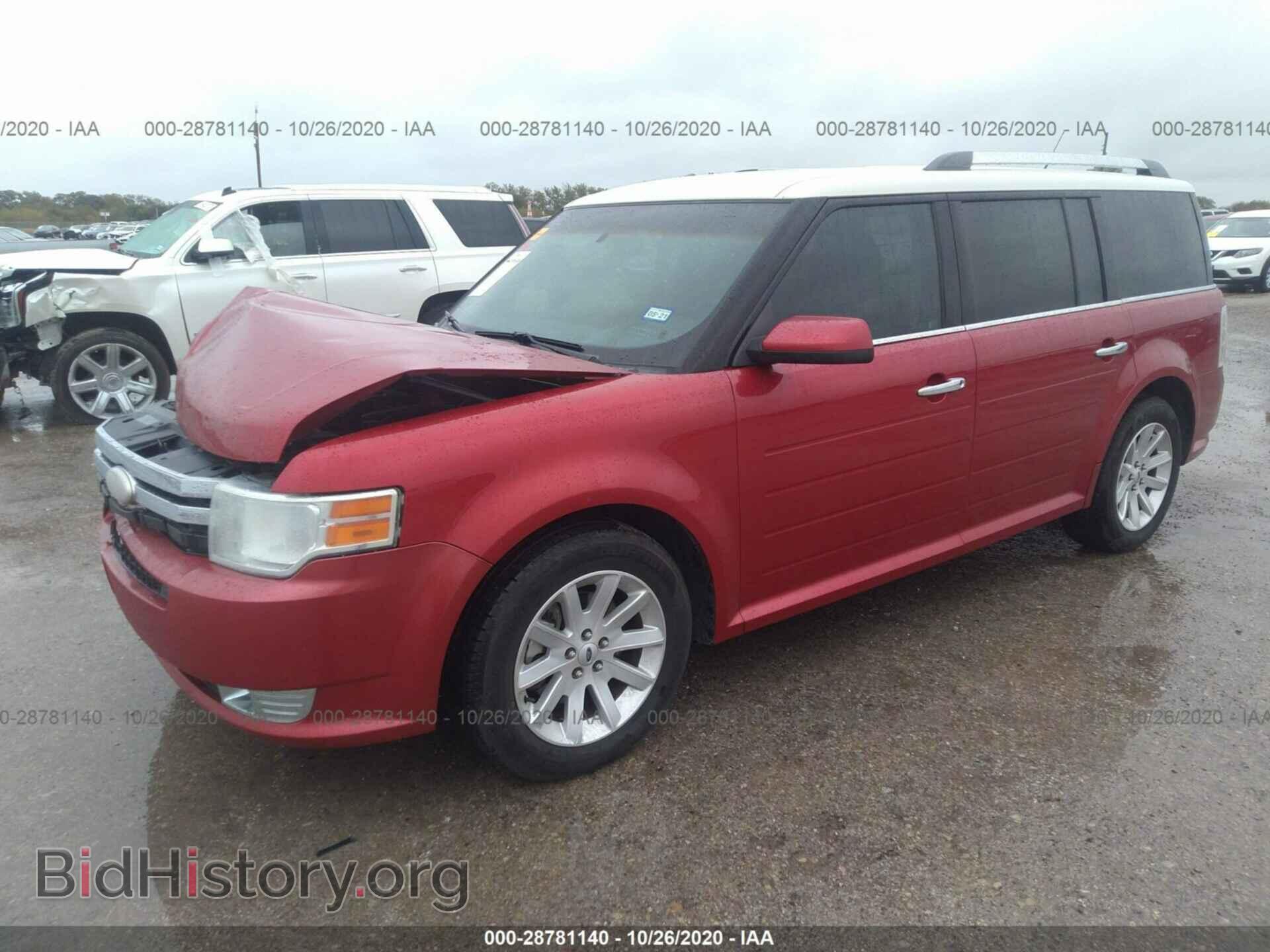 2011 FORD FLEX - VIN: 2FMGK5CC3BBD28988 - Photo 2