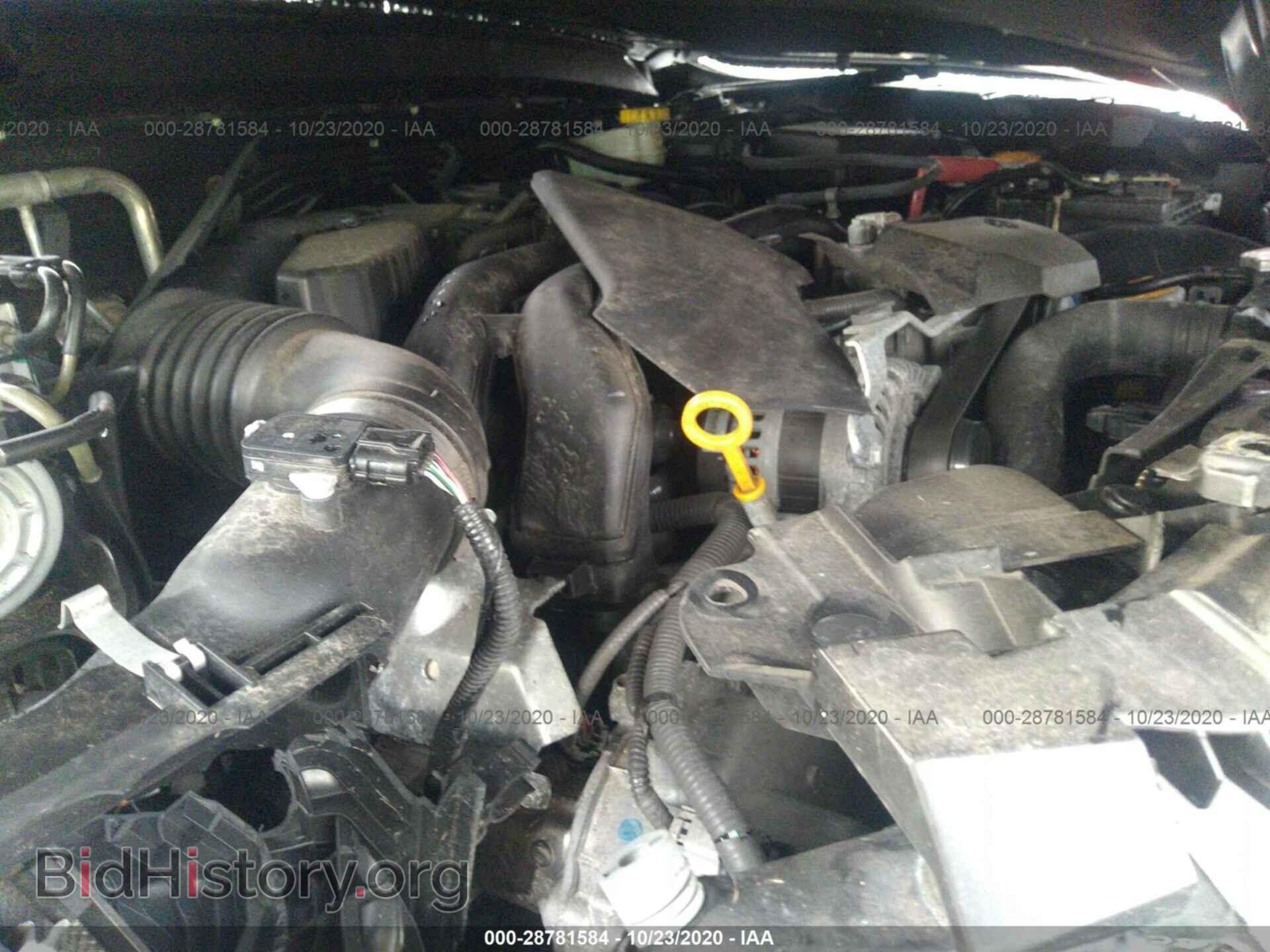 2018 SUBARU OUTBACK - VIN: 4S4BSANC3J3368261 - Фото 10
