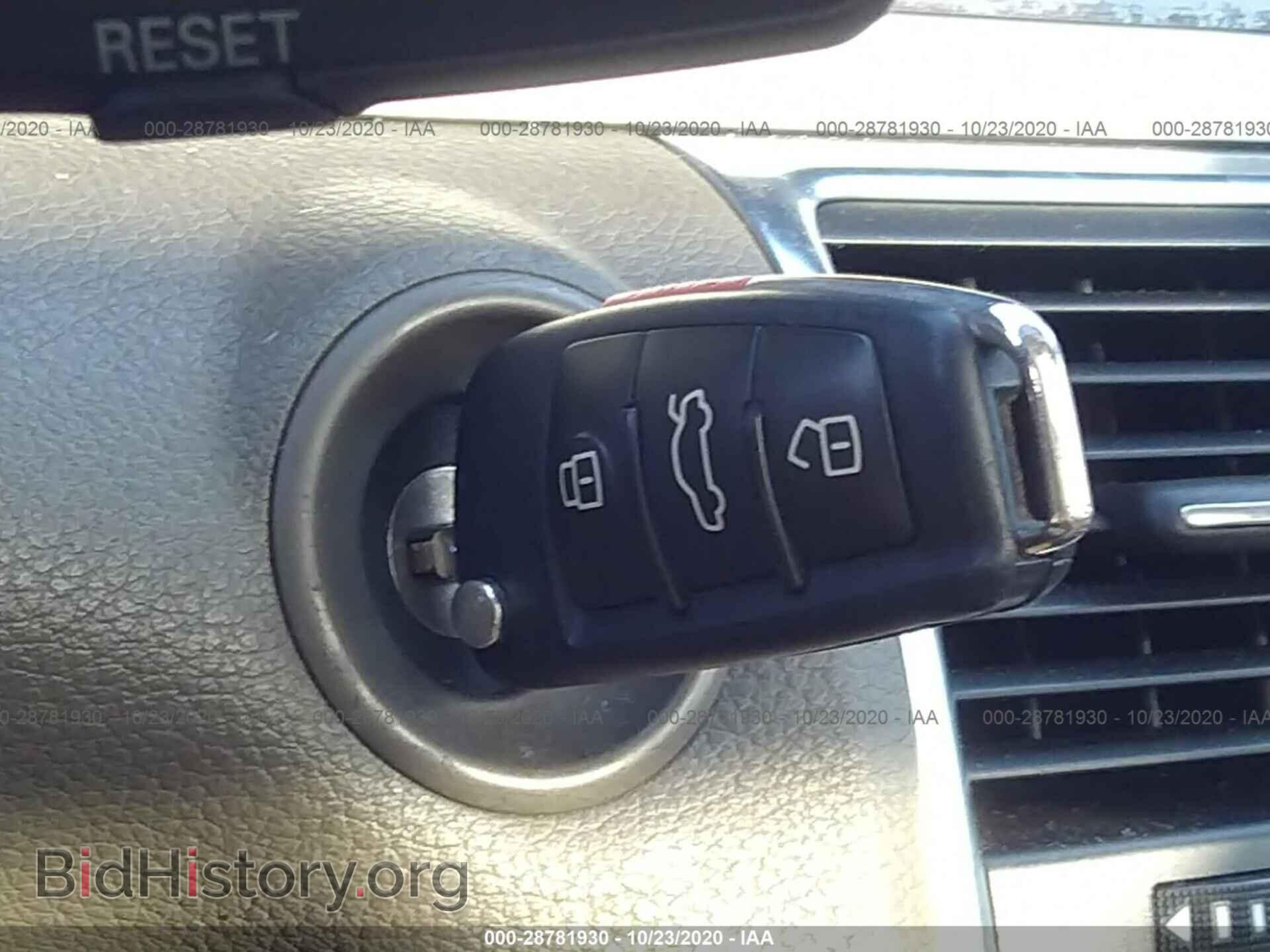 2007 AUDI Q7 - VIN: WA1BV74L17D019130 - Фото 11