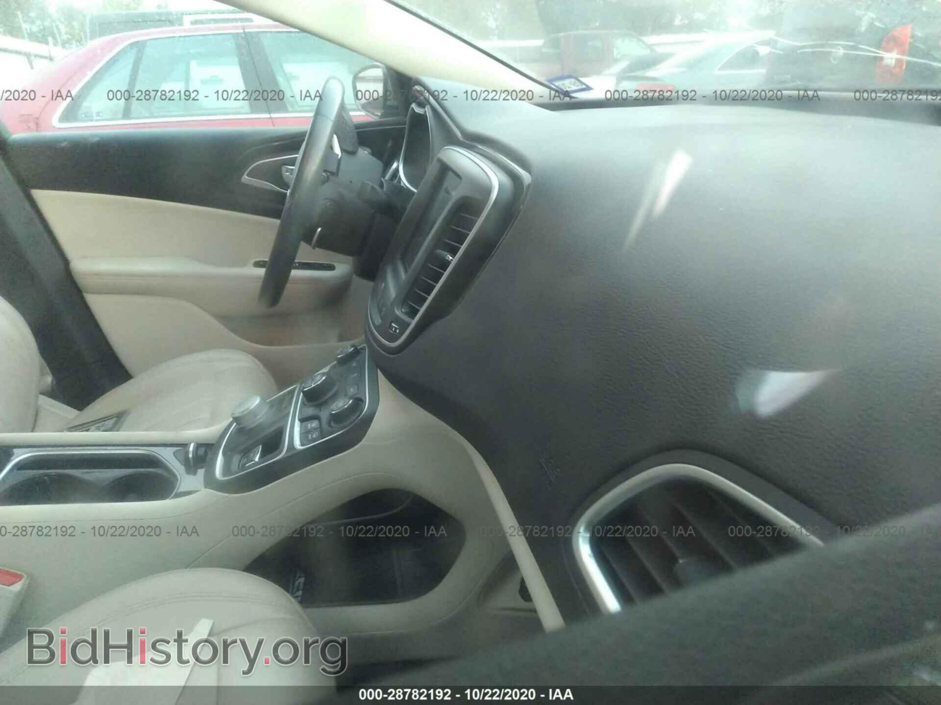 2015 CHRYSLER 200 - VIN: 1C3CCCCGXFN520155 - Фото 5