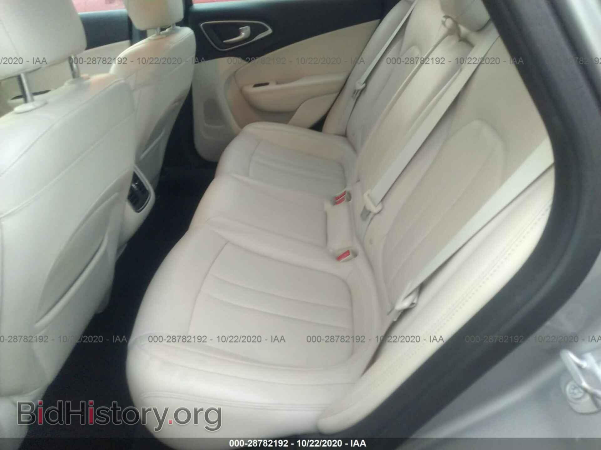 2015 CHRYSLER 200 - VIN: 1C3CCCCGXFN520155 - Фото 8