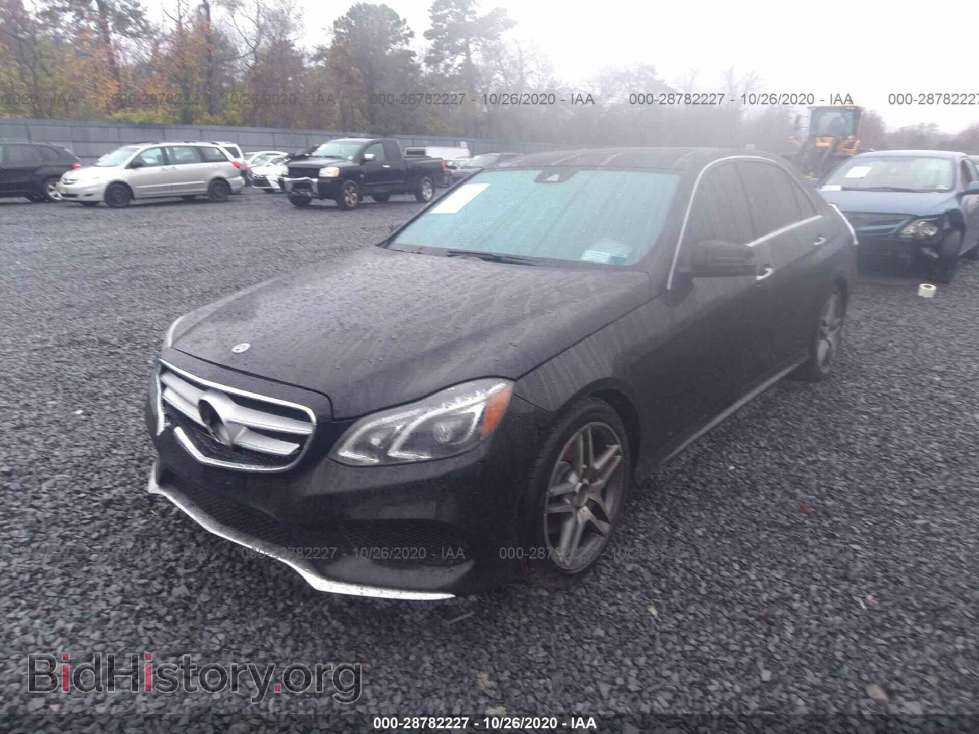 2015 MERCEDES-BENZ E-CLASS - VIN: WDDHF8JB8FB152028 - Фото 2