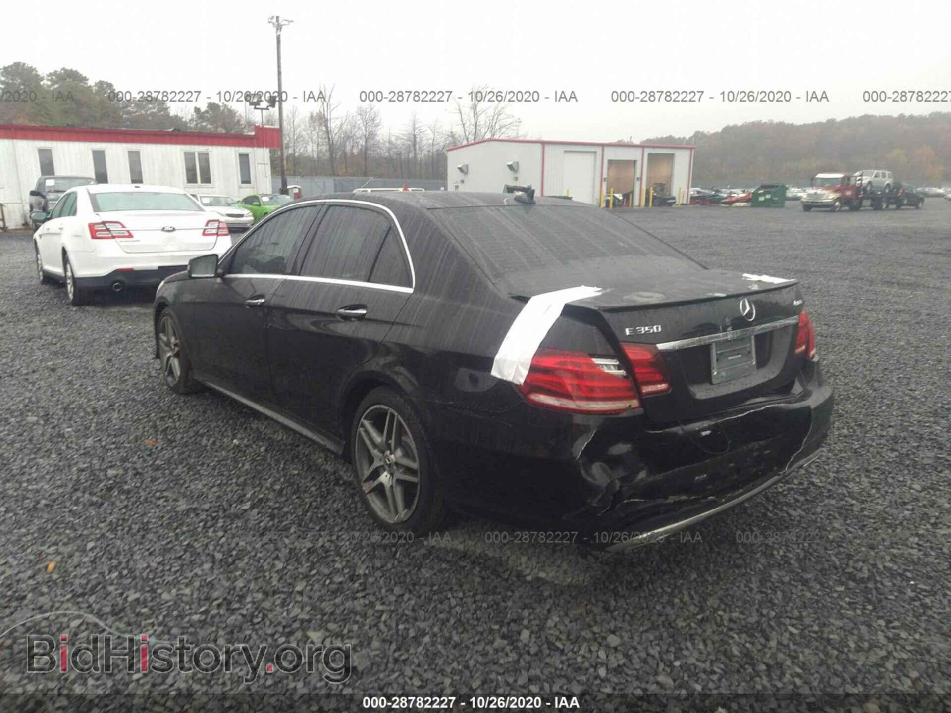 2015 MERCEDES-BENZ E-CLASS - VIN: WDDHF8JB8FB152028 - Фото 3