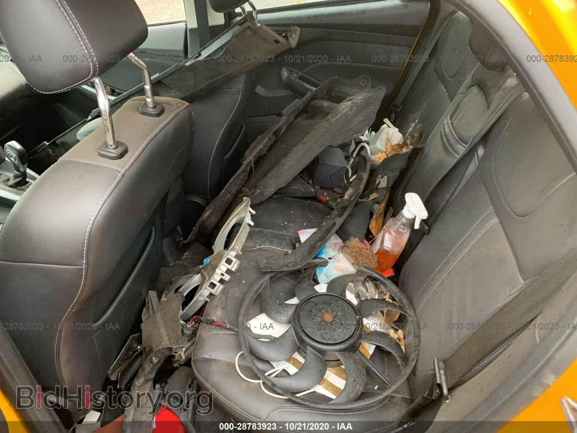 2012 FORD FOCUS - VIN: 1FAHP3J20CL378831 - Photo 8
