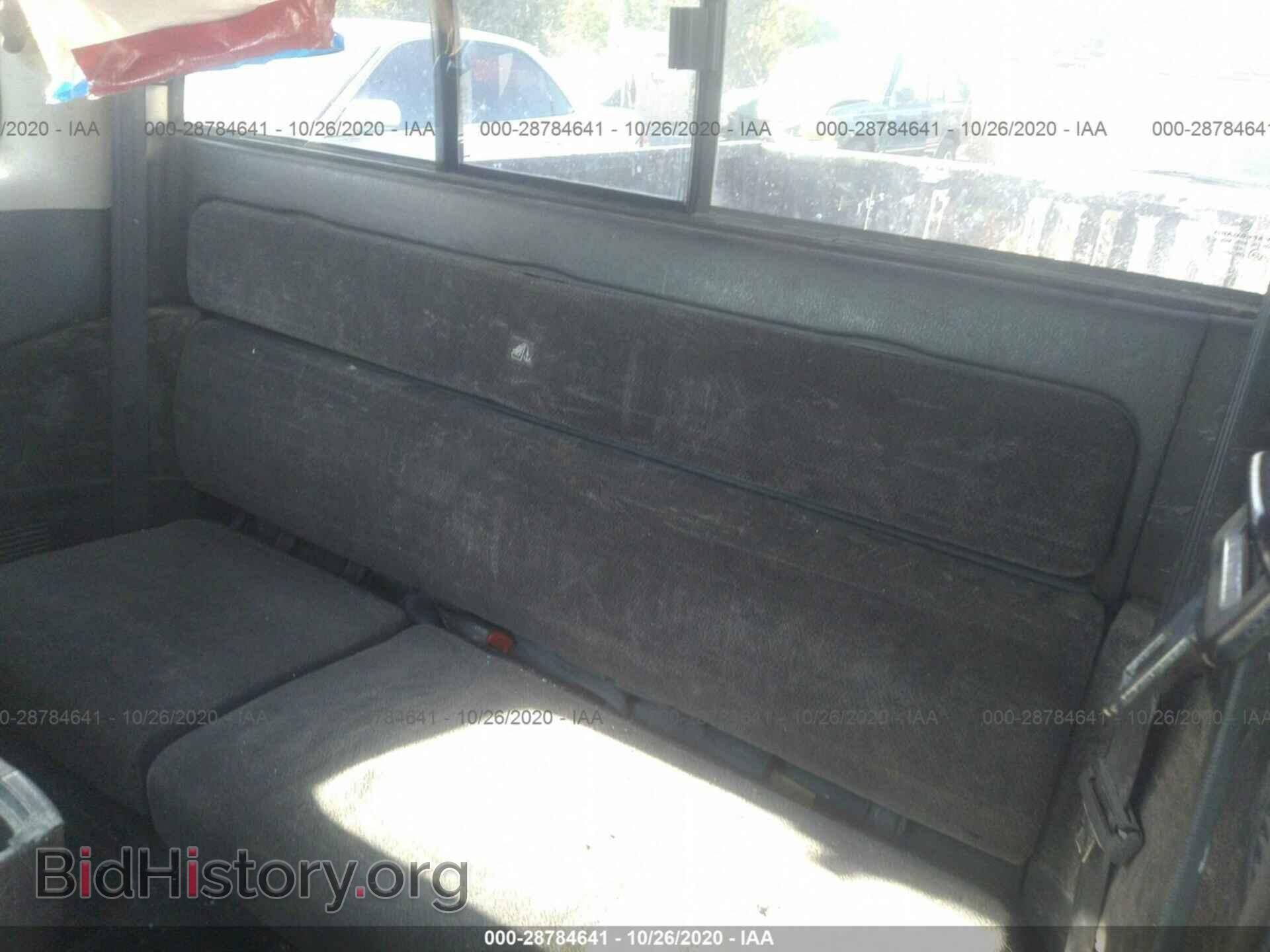 2002 DODGE DAKOTA - VIN: 1B7GL32X52S685914 - Фото 8