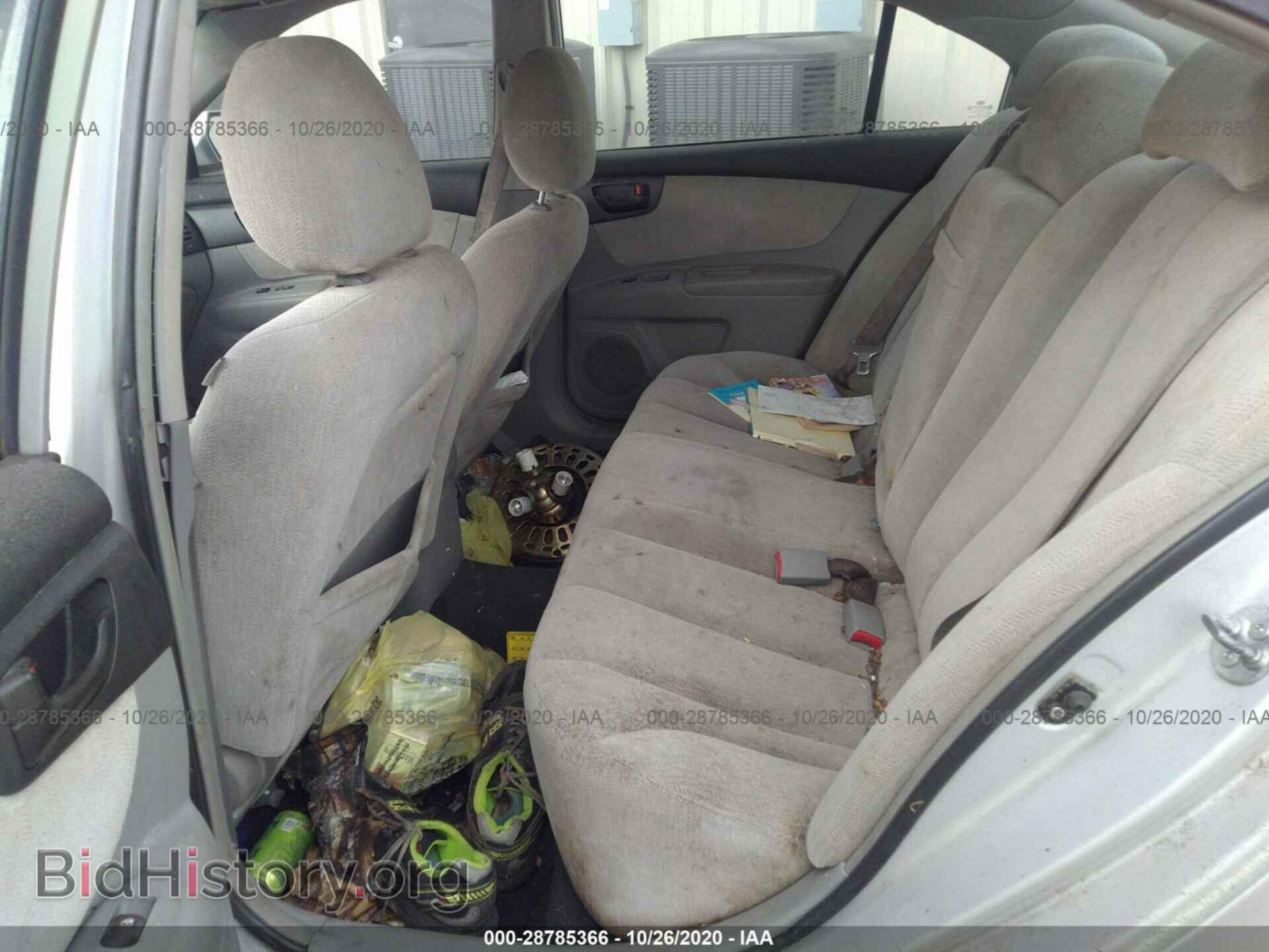 2008 KIA OPTIMA - VIN: KNAGE123885210077 - Фото 4