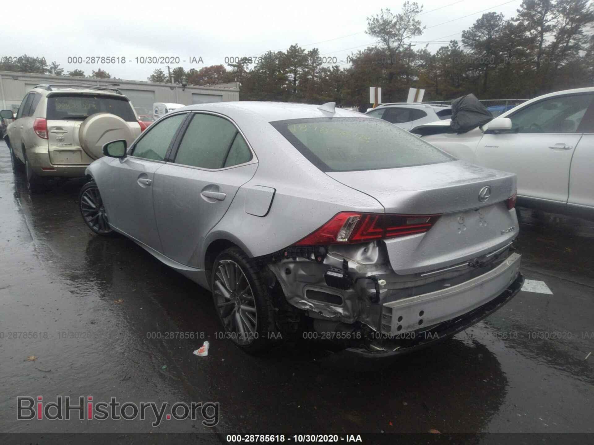 2016 LEXUS IS 200T - VIN: JTHBA1D2XG5001353 - Фото 3