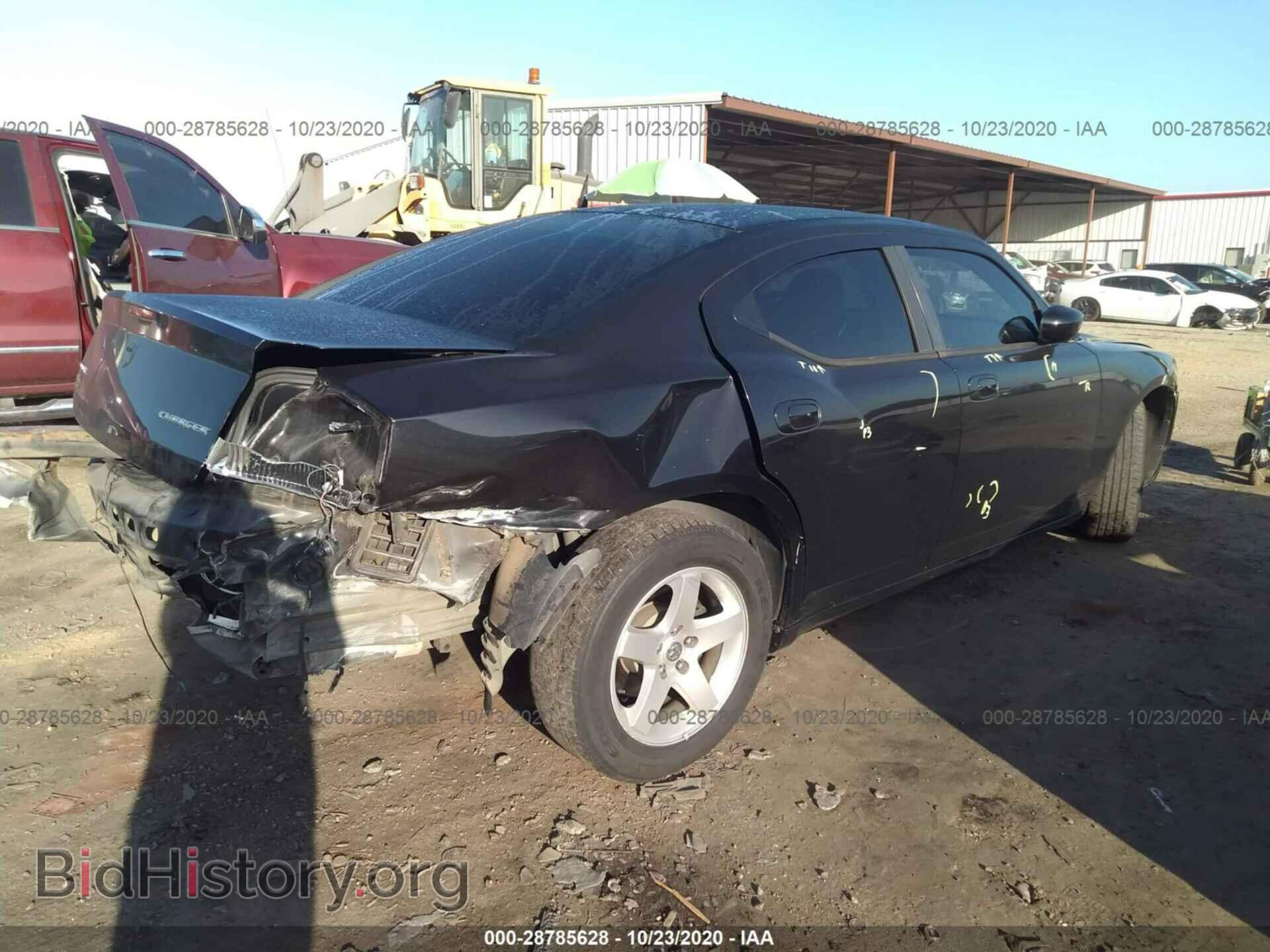 2010 DODGE CHARGER - VIN: 2B3CA4CD8AH143633 - Photo 4