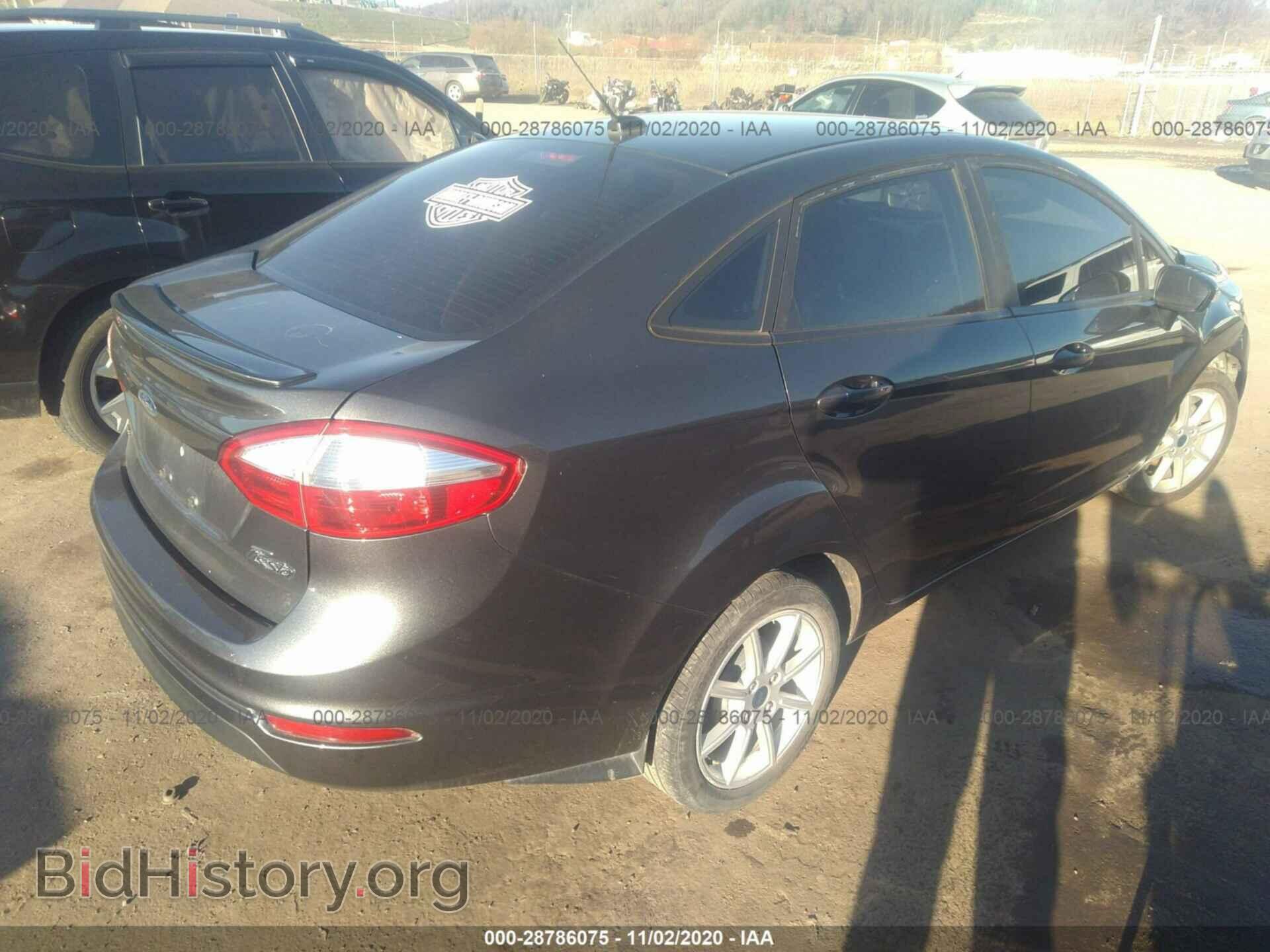2017 FORD FIESTA - VIN: 3FADP4BJ9HM103636 - Фото 4