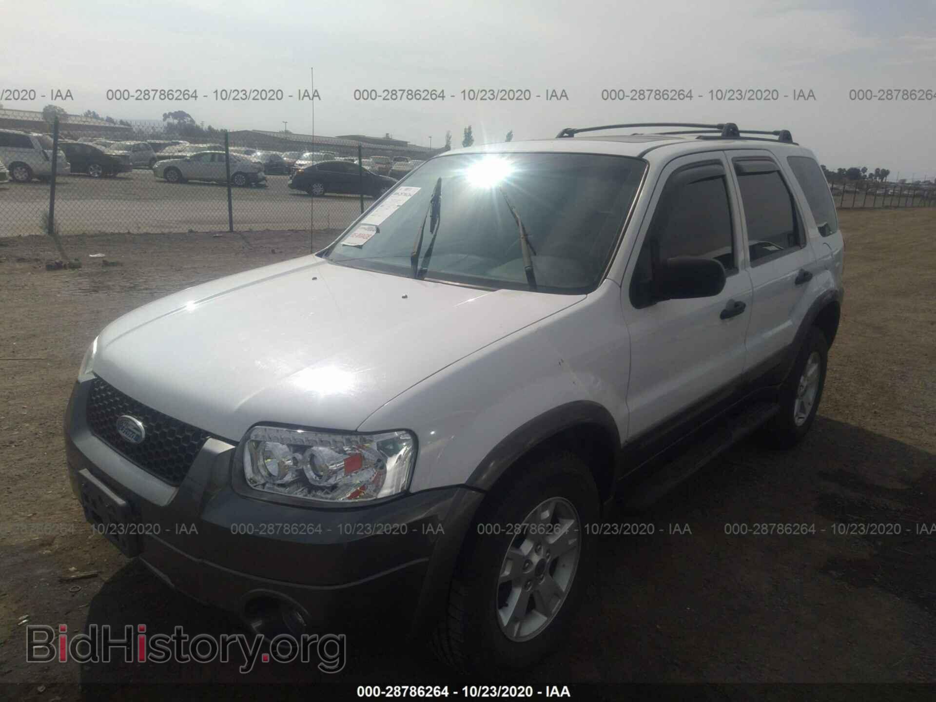 2005 FORD ESCAPE - VIN: 1FMYU03115KA56452 - Фото 2