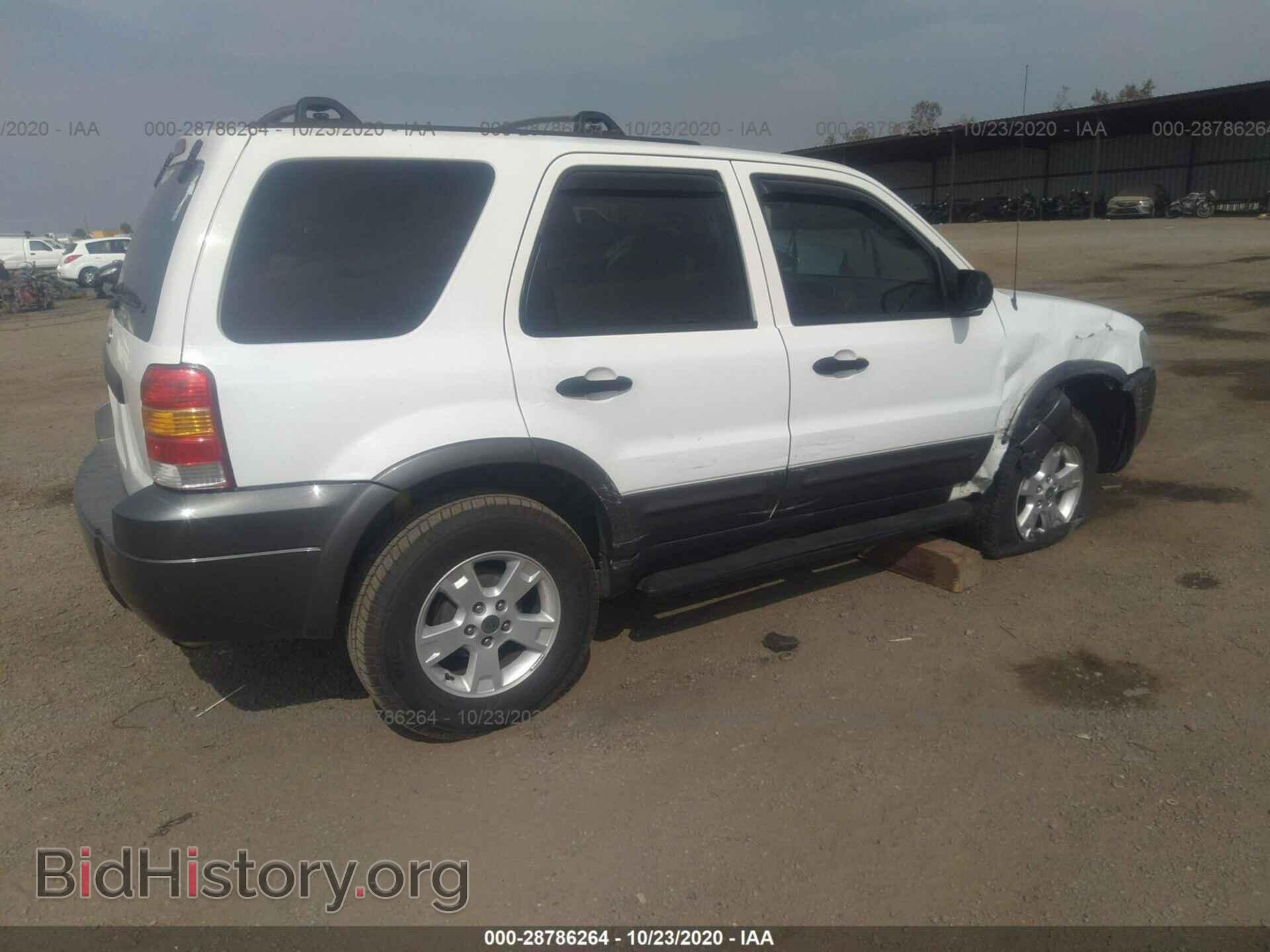 2005 FORD ESCAPE - VIN: 1FMYU03115KA56452 - Фото 4