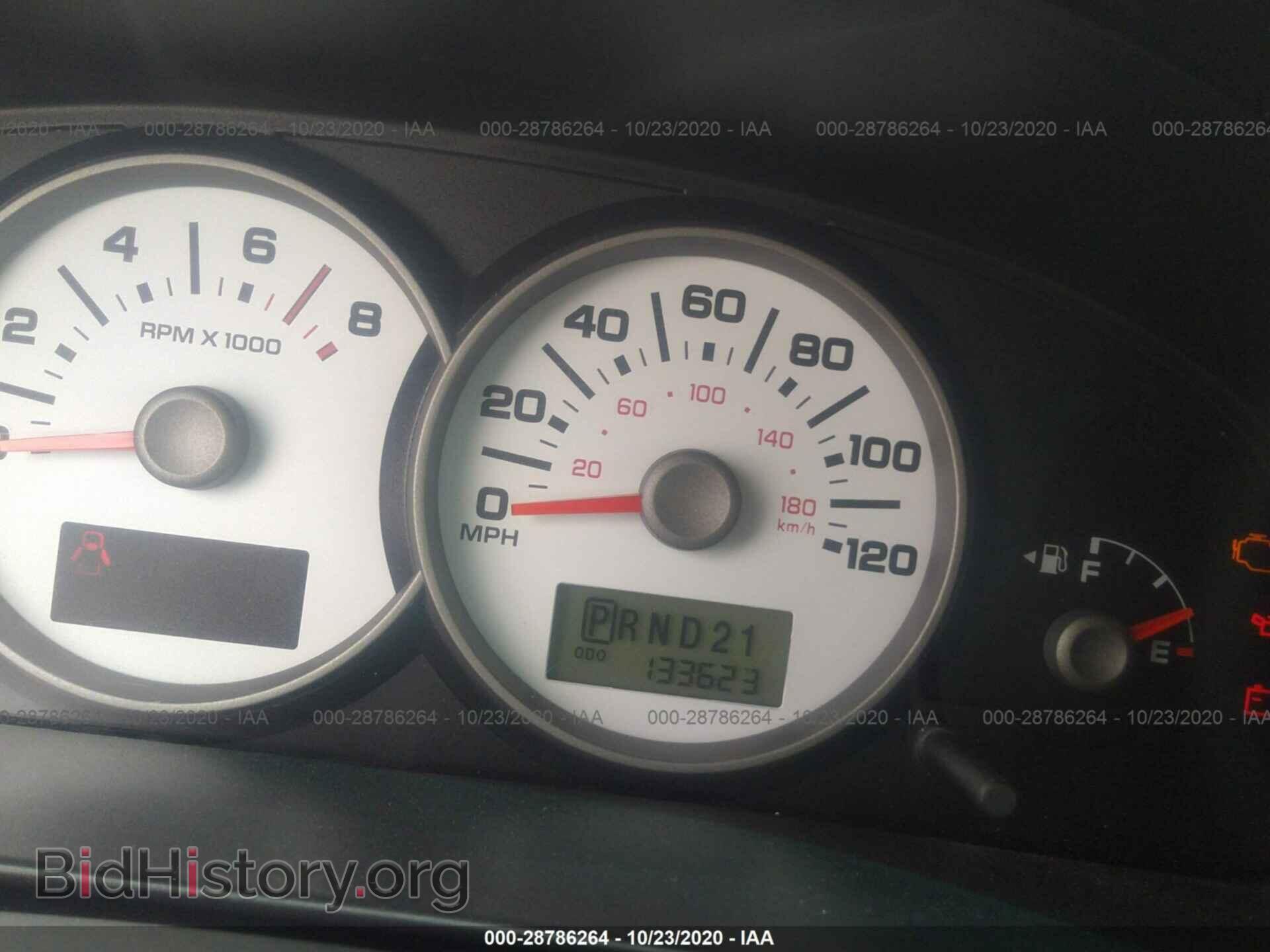 2005 FORD ESCAPE - VIN: 1FMYU03115KA56452 - Фото 7