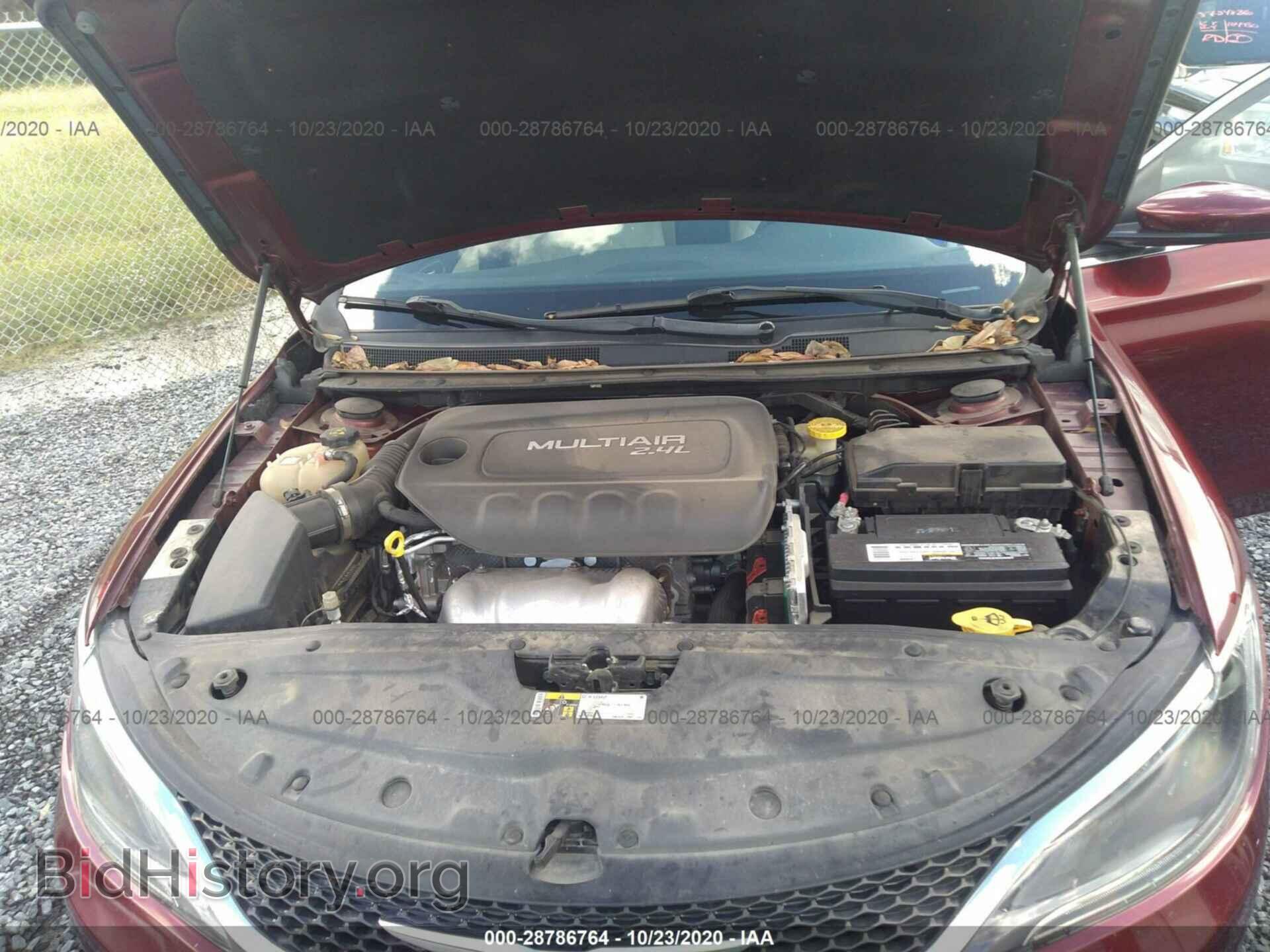 2016 CHRYSLER 200 - VIN: 1C3CCCAB8GN112584 - Photo 10