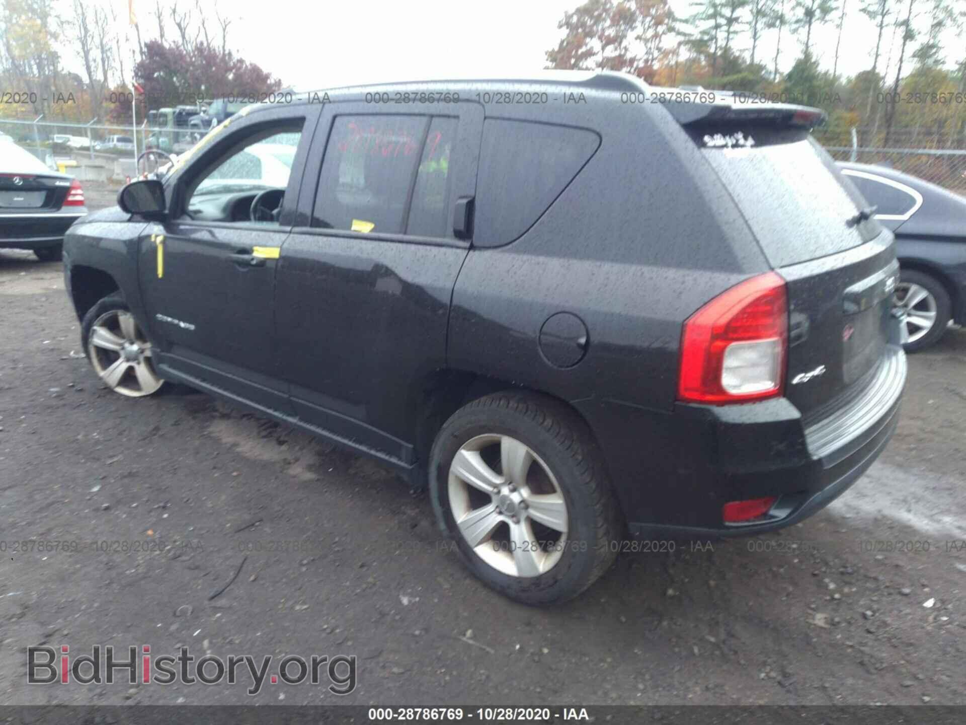 2011 JEEP COMPASS - VIN: 1J4NF1FB0BD197177 - Photo 3