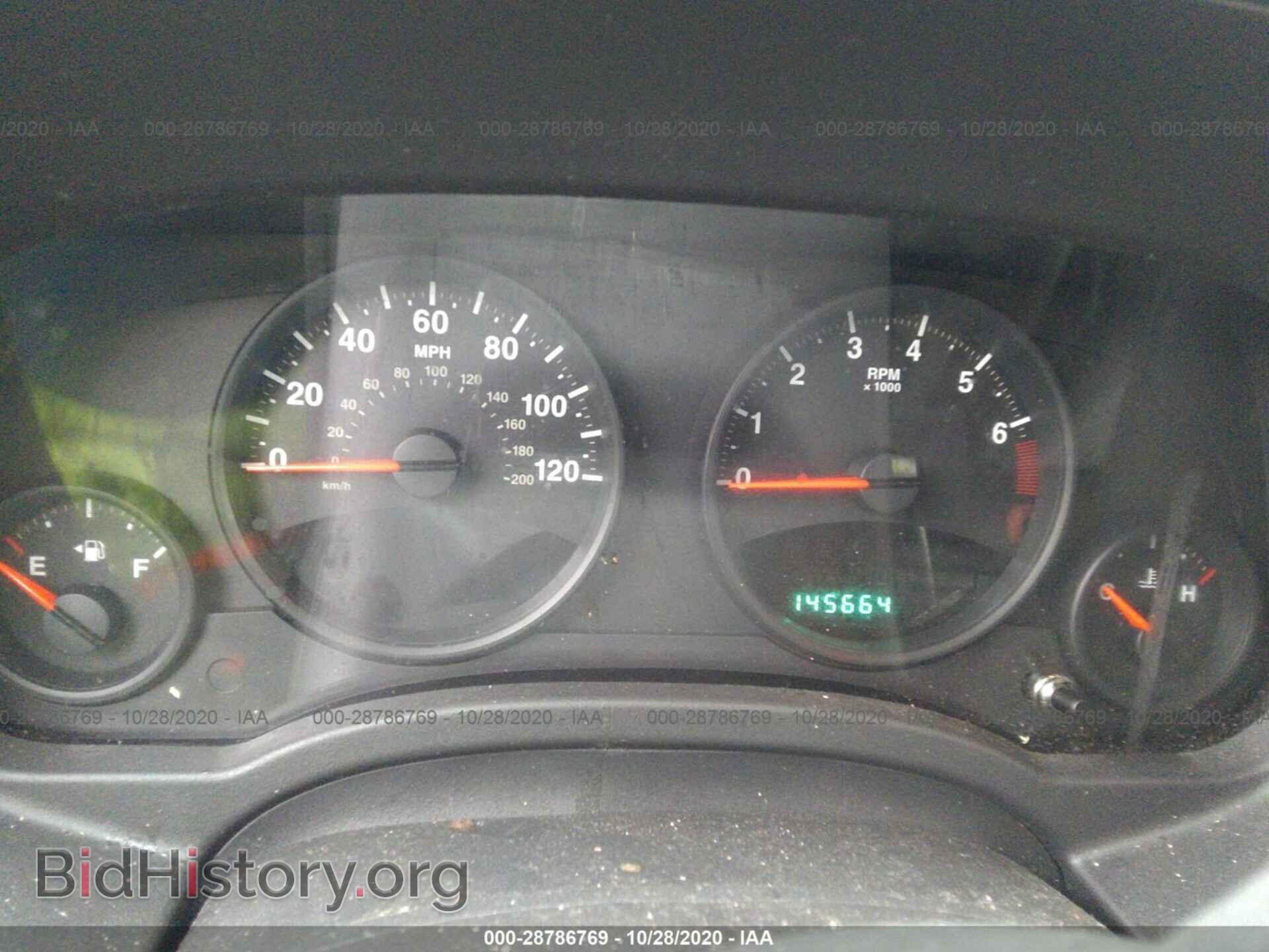 2011 JEEP COMPASS - VIN: 1J4NF1FB0BD197177 - Photo 7