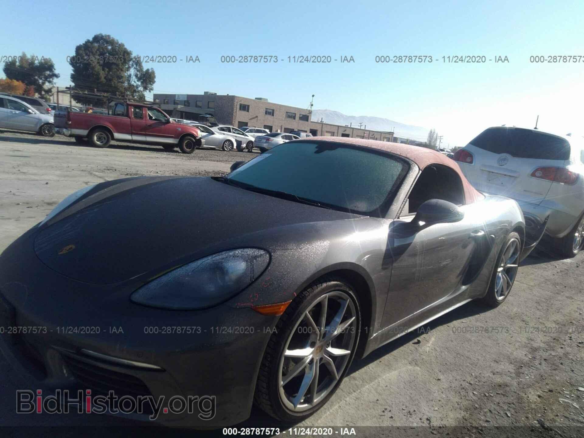 2017 PORSCHE 718 BOXSTER - VIN: WP0CA2A82HS221173 - Фото 2