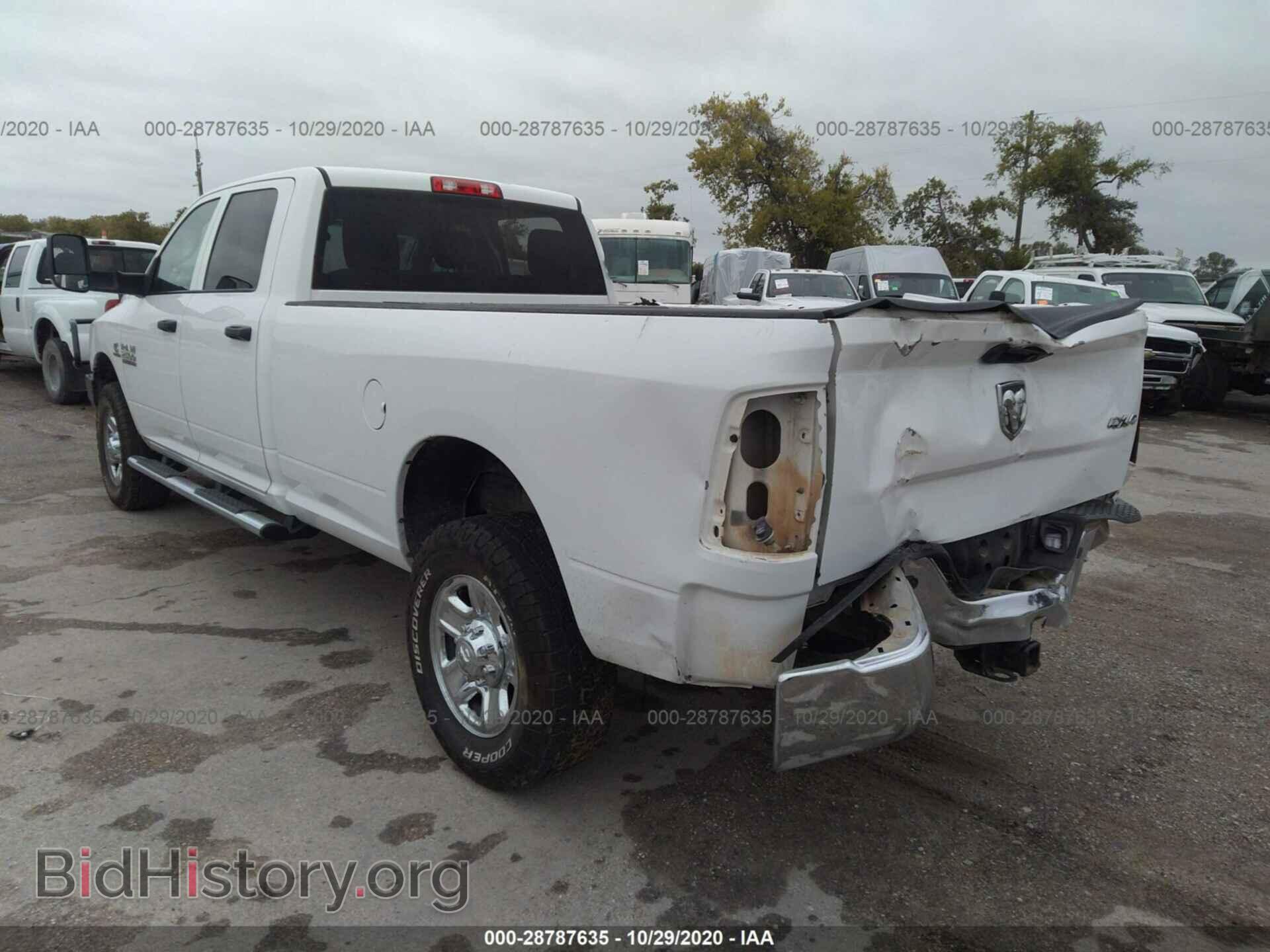 2017 RAM 2500 - VIN: 3C6UR5HL4HG763172 - Фото 3