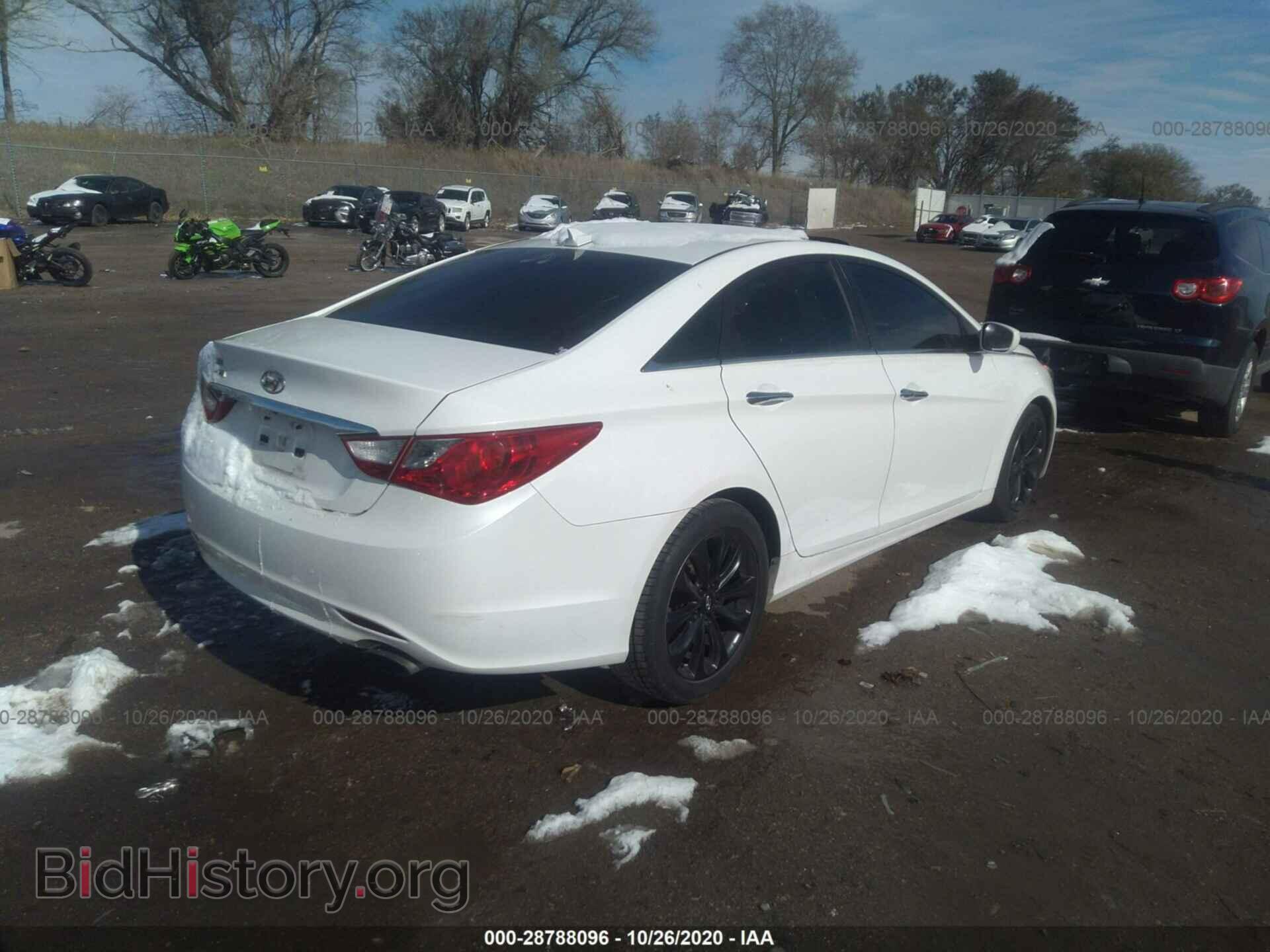 2012 HYUNDAI SONATA - VIN: 5NPEC4AC1CH370345 - Фото 4