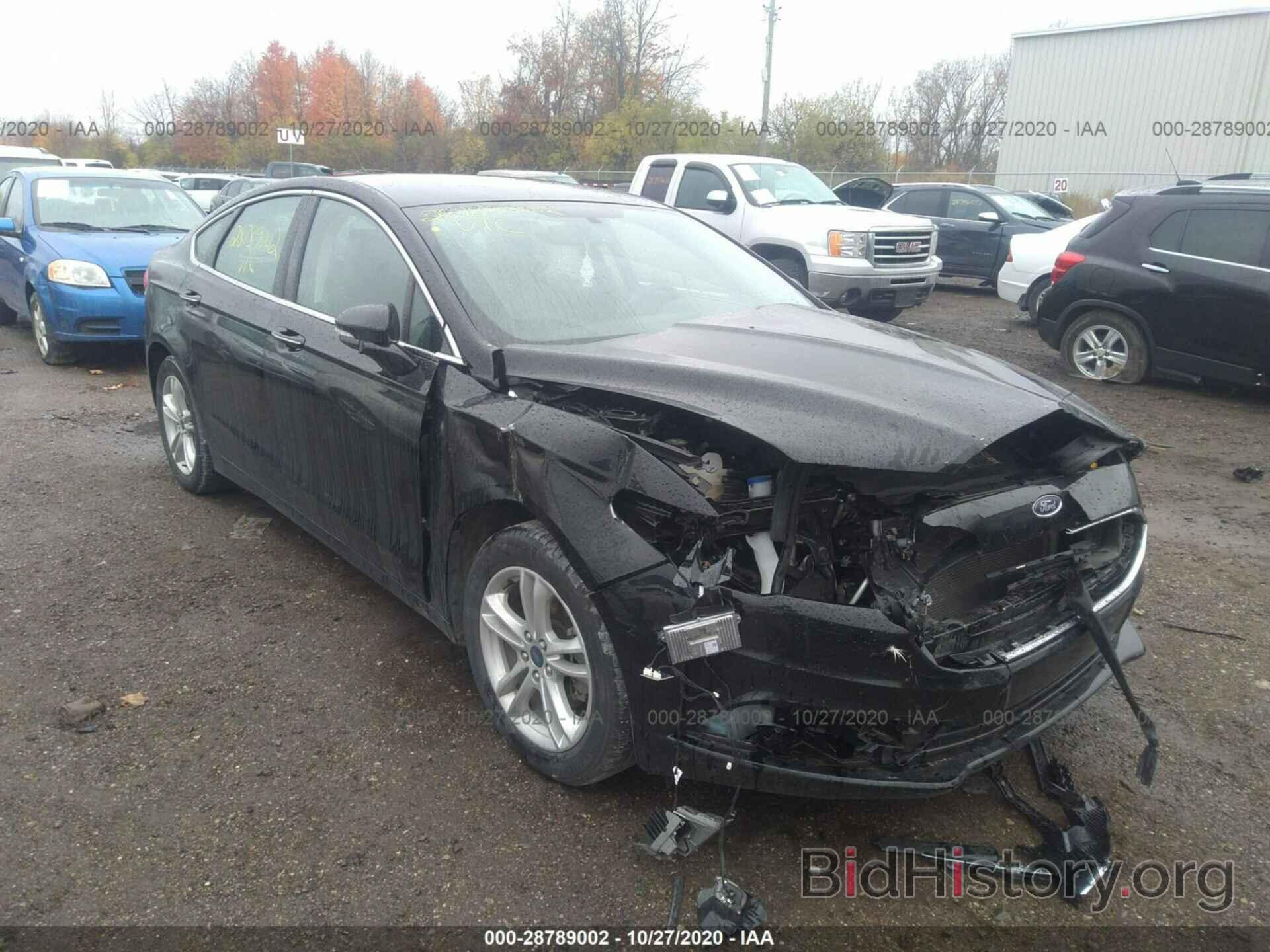 Photo 3FA6P0HD3JR175637 - FORD FUSION 2018