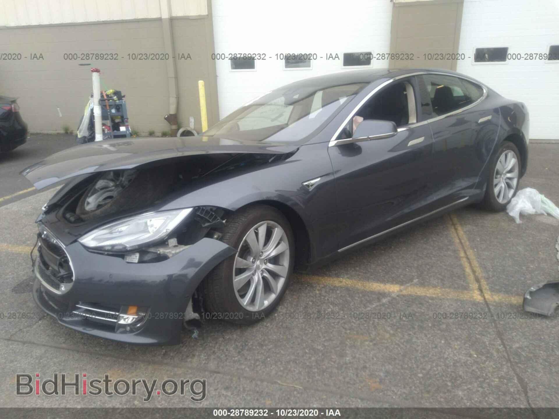 2014 TESLA MODEL S - VIN: 5YJSA1H17EFP66776 - Фото 2