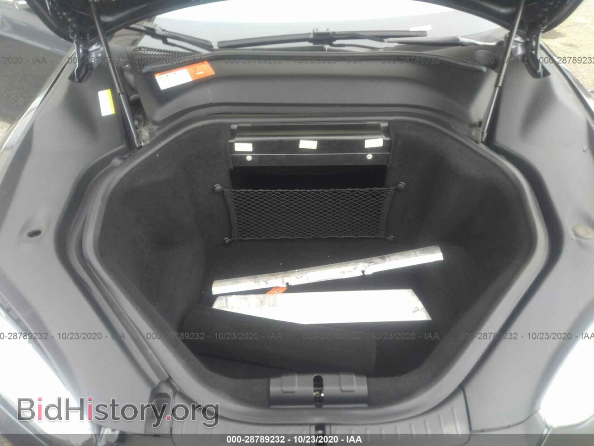 2014 TESLA MODEL S - VIN: 5YJSA1H17EFP66776 - Фото 10
