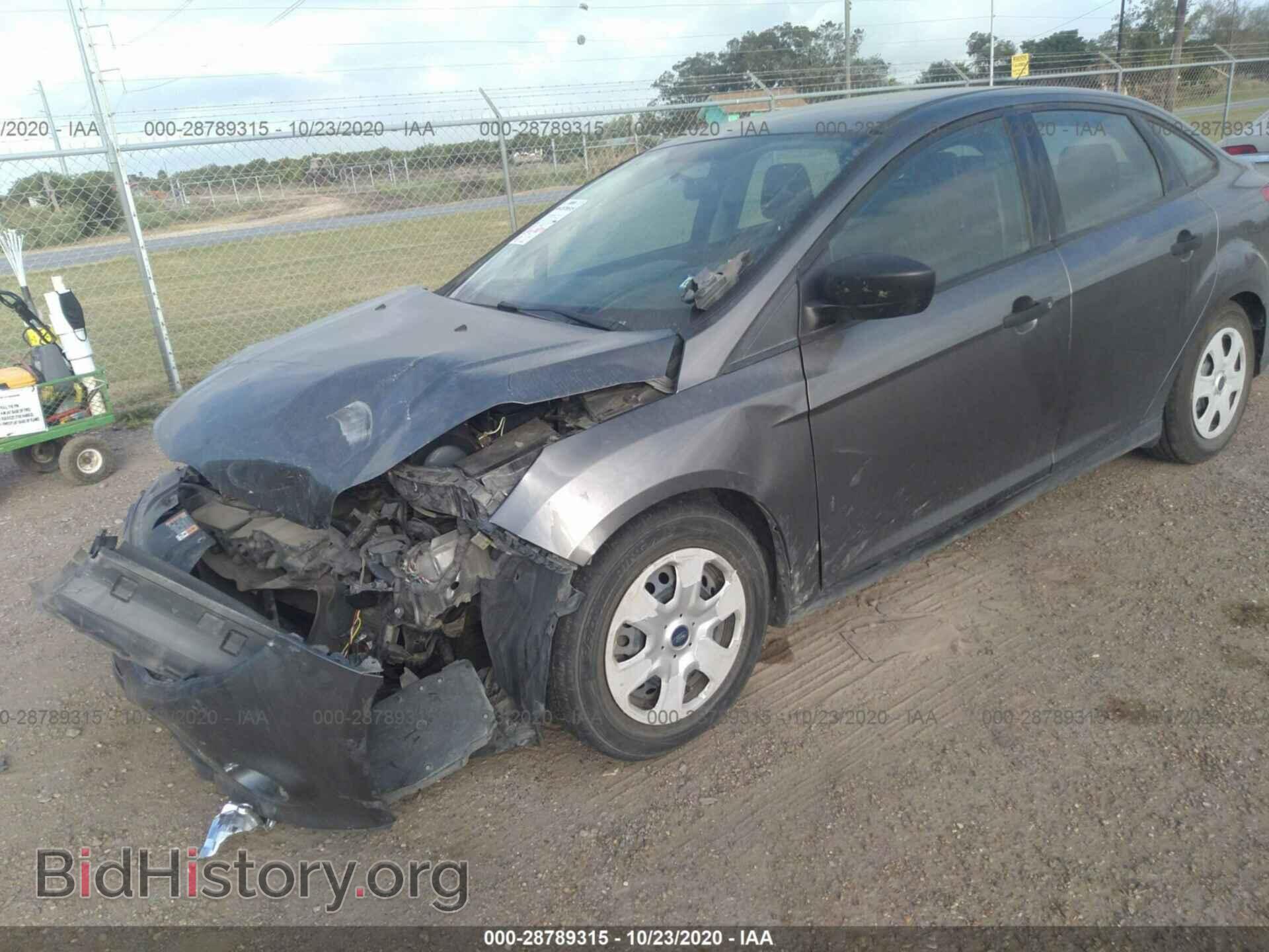 2014 FORD FOCUS - VIN: 1FADP3E28EL281145 - Photo 2