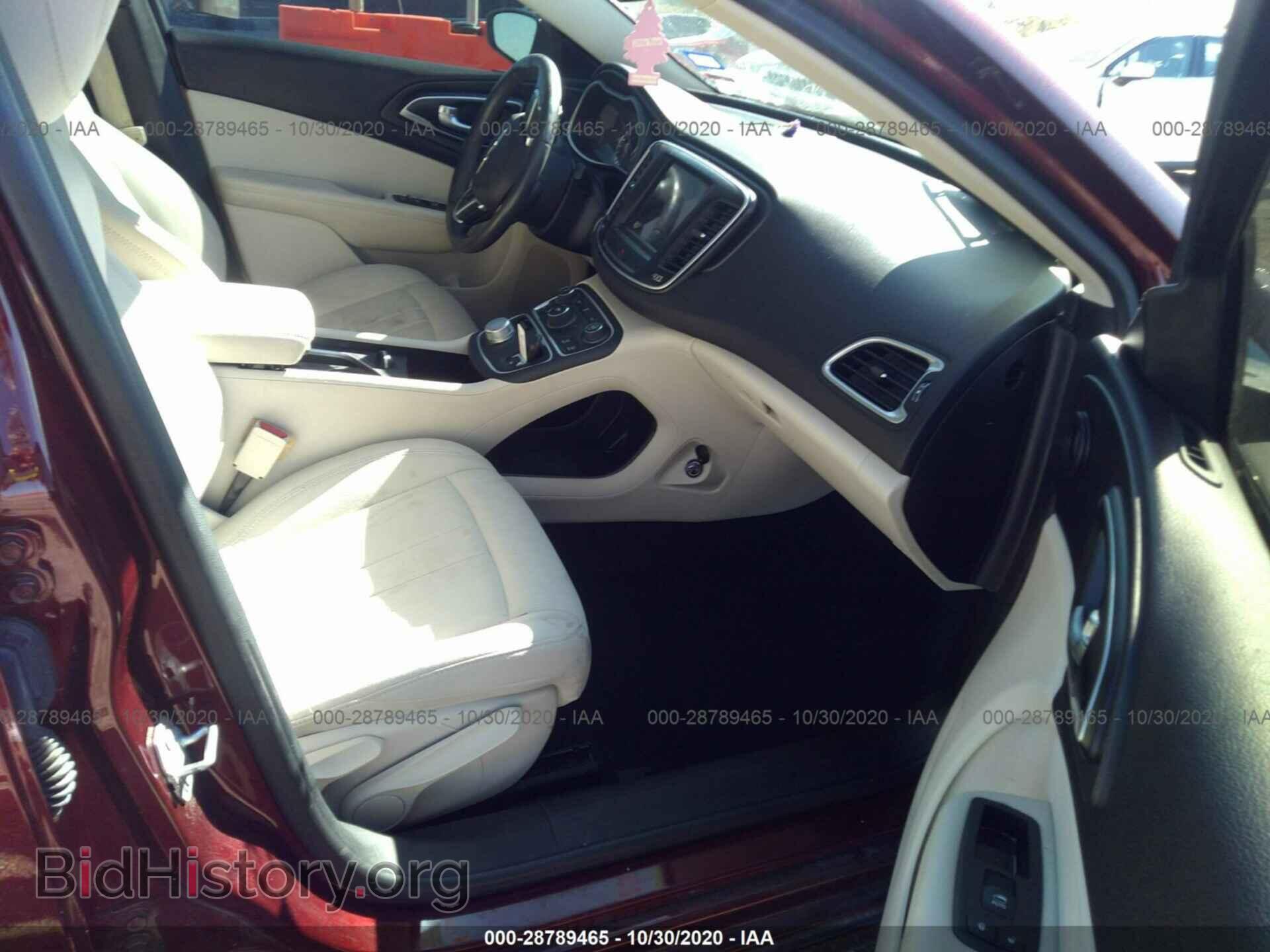 2016 CHRYSLER 200 - VIN: 1C3CCCAB3GN174605 - Фото 5
