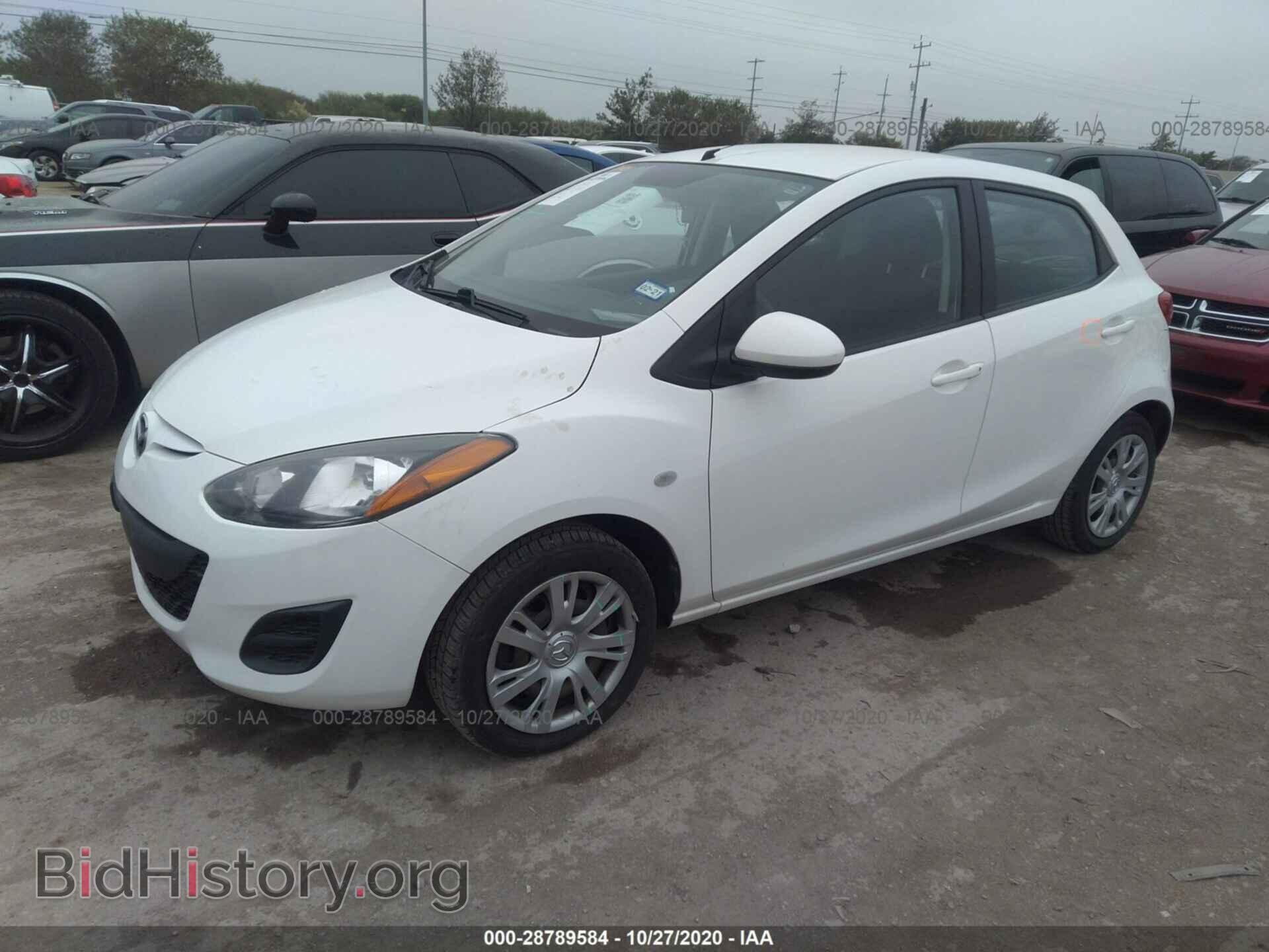 2014 MAZDA MAZDA2 - VIN: JM1DE1KY2E0178009 - Фото 2