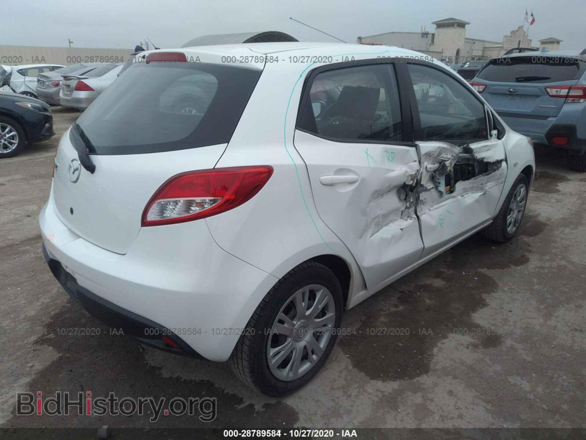 2014 MAZDA MAZDA2 - VIN: JM1DE1KY2E0178009 - Фото 4