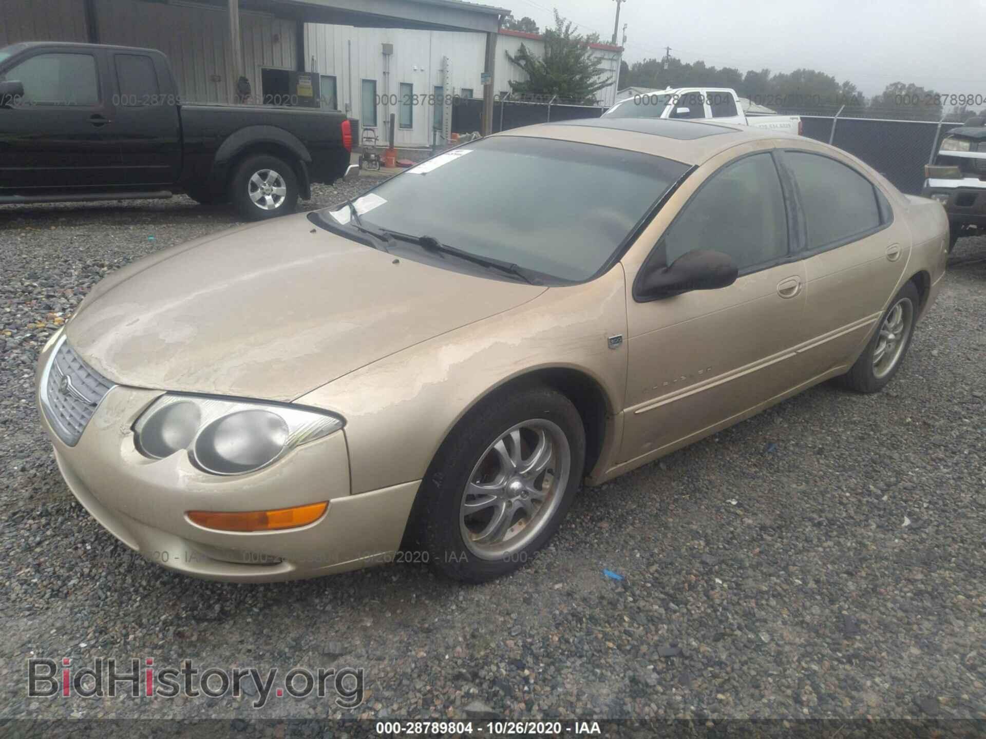 2000 CHRYSLER 300M - VIN: 2C3HE66G9YH379894 - Photo 2