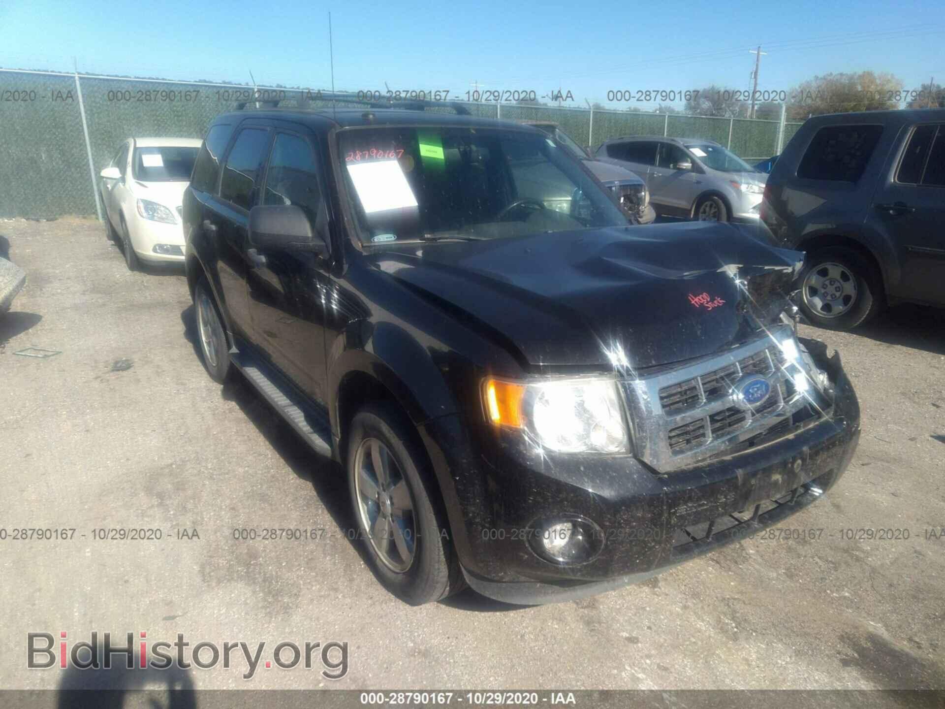 Фотография 1FMCU0D75BKC17782 - FORD ESCAPE 2011