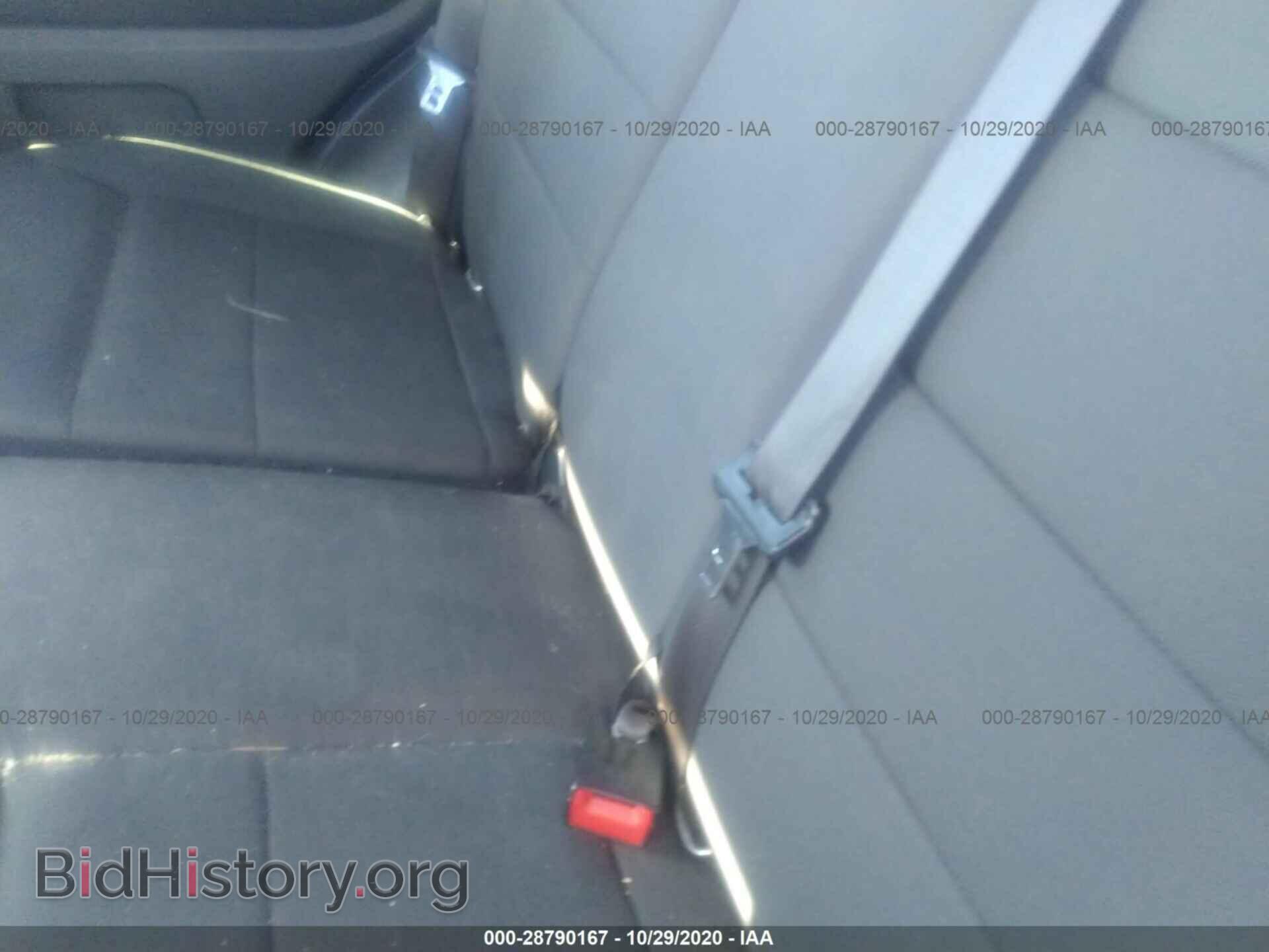 2011 FORD ESCAPE - VIN: 1FMCU0D75BKC17782 - Photo 8