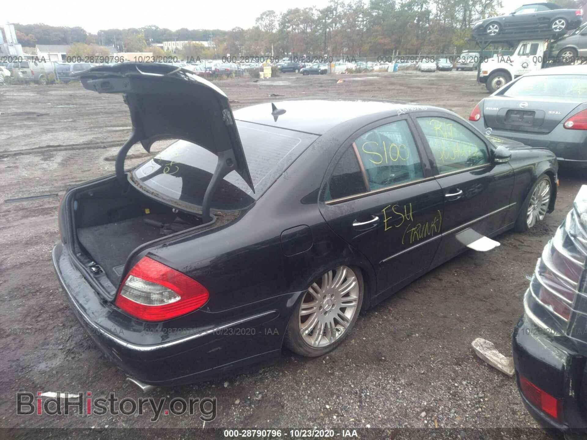2007 MERCEDES-BENZ E-CLASS - VIN: WDBUF72X17B102990 - Фото 4