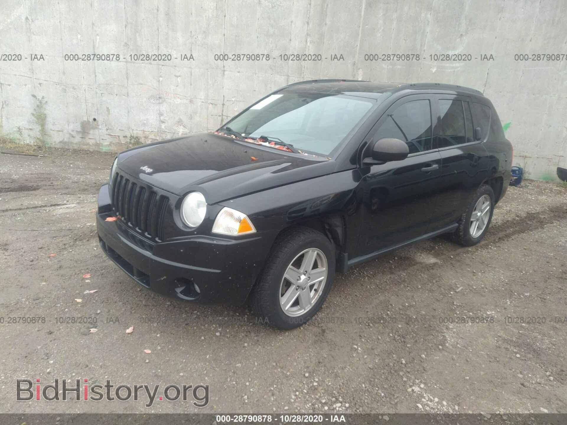 2007 JEEP COMPASS - VIN: 1J8FT47WX7D245130 - Фото 2