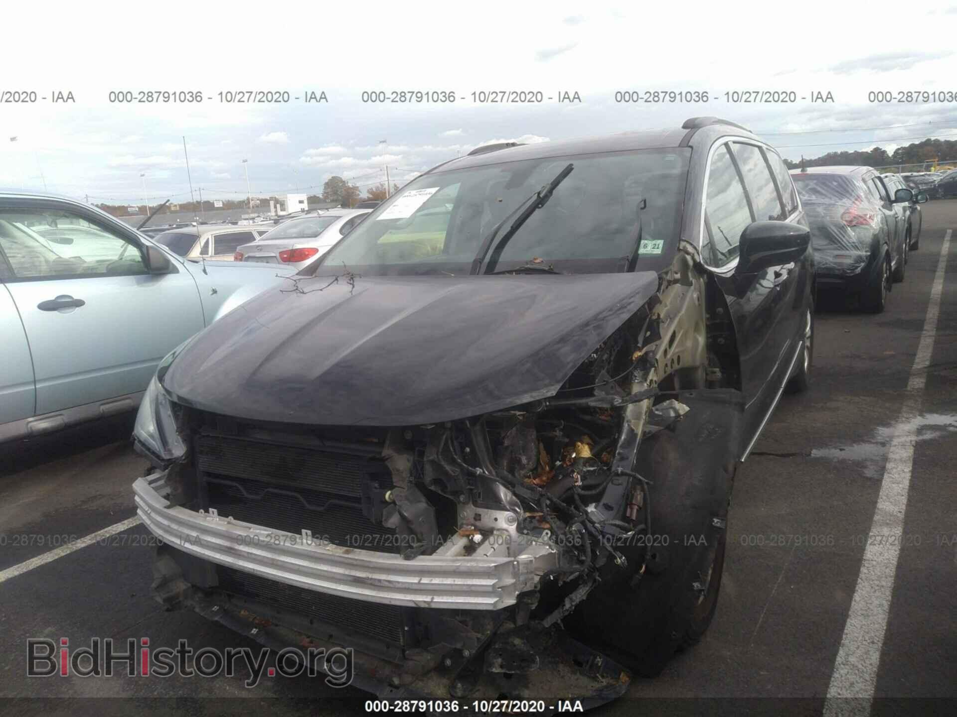 2017 CHRYSLER PACIFICA - VIN: 2C4RC1BG0HR526953 - Photo 2