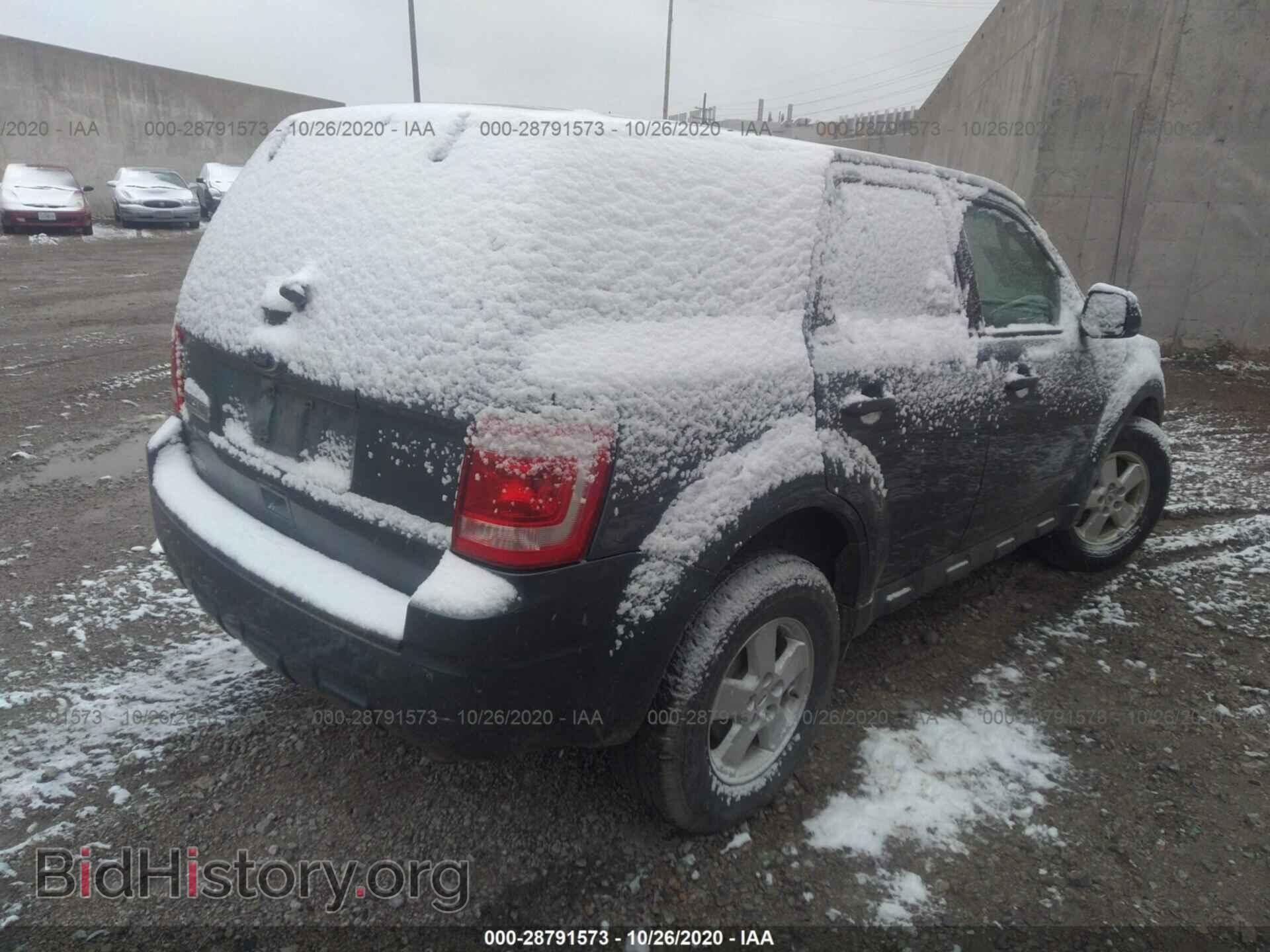 2011 FORD ESCAPE - VIN: 1FMCU0C71BKC51509 - Photo 4