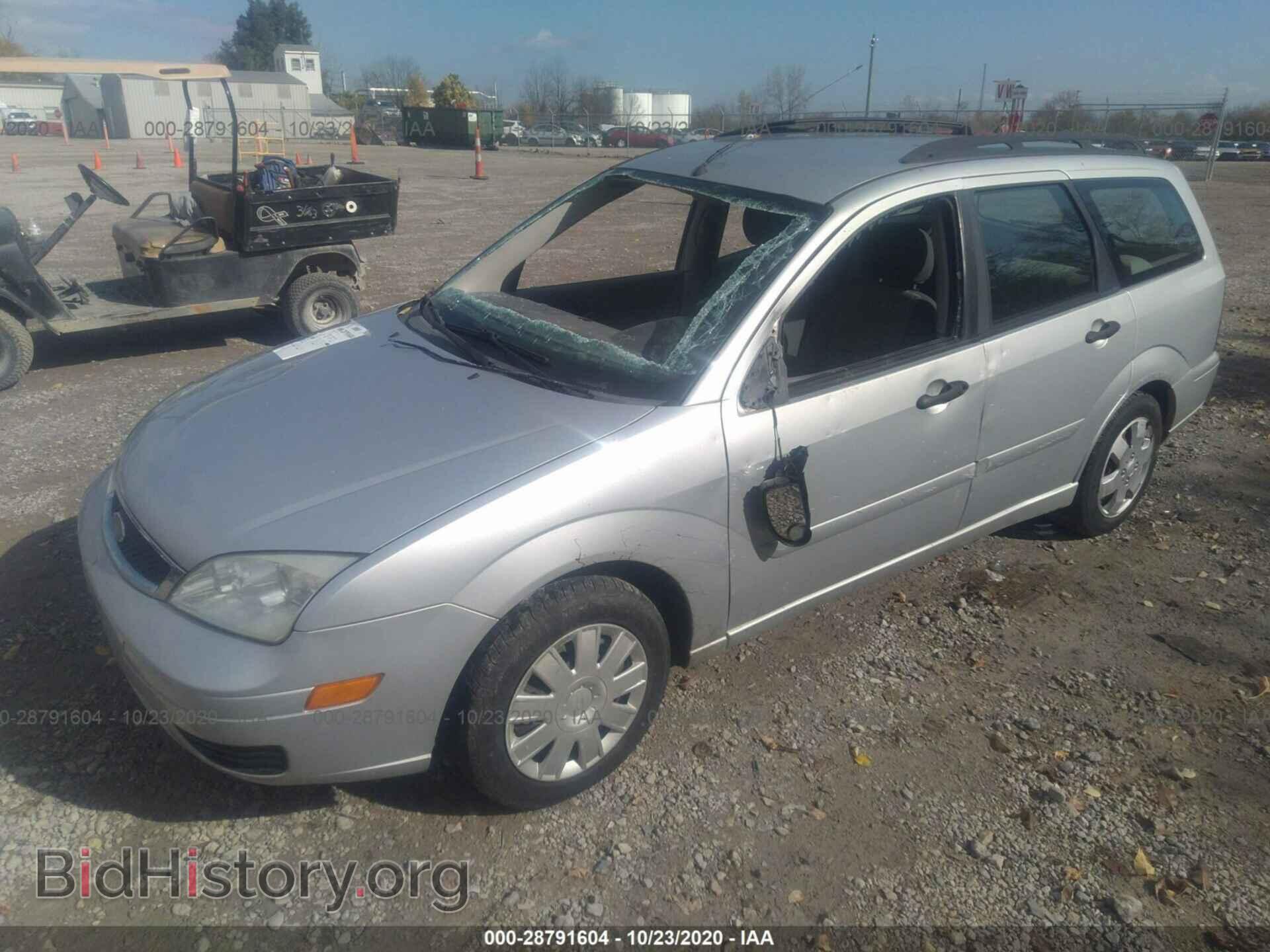 2005 FORD FOCUS - VIN: 1FAFP36N95W316632 - Фото 2