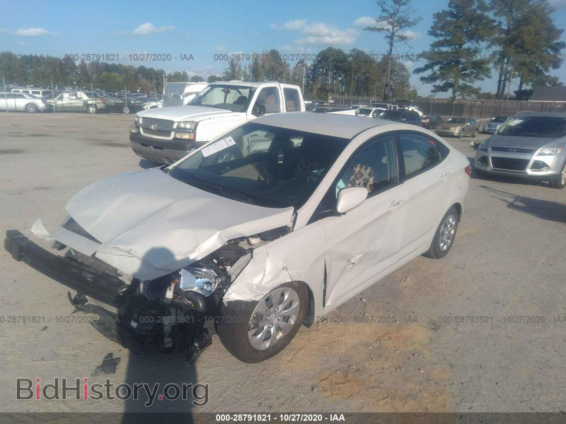 2017 HYUNDAI ACCENT - VIN: KMHCT4AE1HU200875 - Фото 2