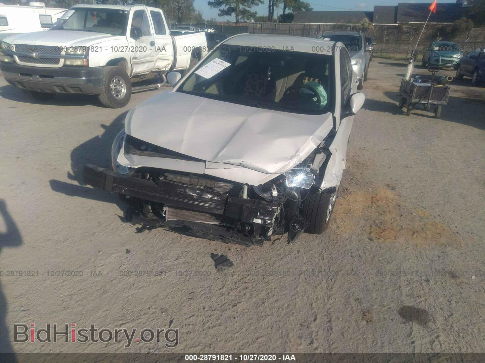 2017 HYUNDAI ACCENT - VIN: KMHCT4AE1HU200875 - Фото 6