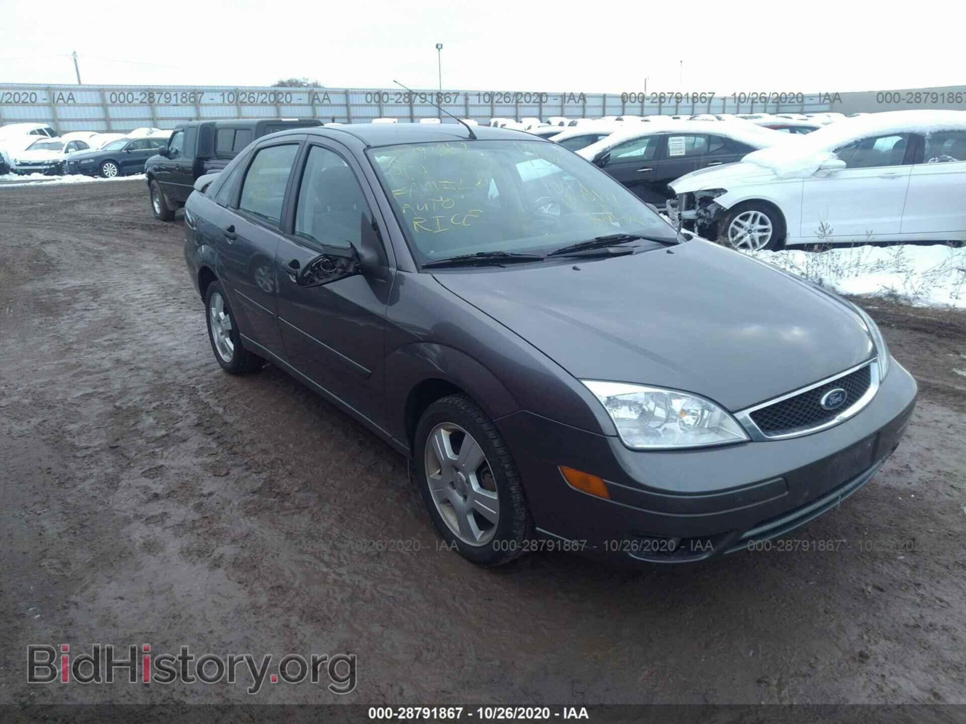 Фотография 1FAHP34N77W145572 - FORD FOCUS 2007