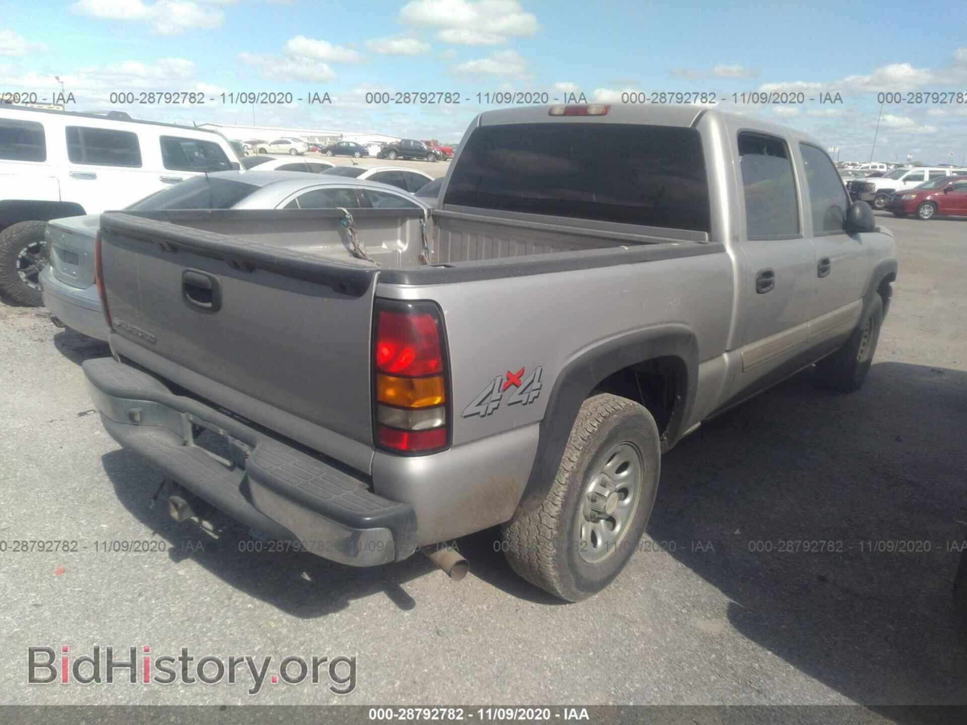 2006 CHEVROLET SILVERADO 1500 - VIN: 2GCEK13V561237755 - Фото 4