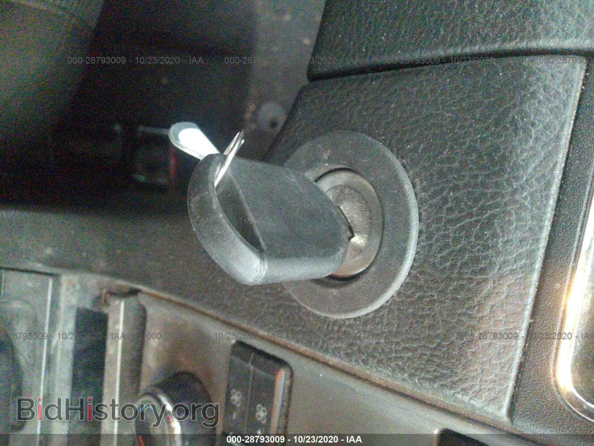 2011 FORD TAURUS - VIN: 1FAHP2EW2BG142406 - Фото 11