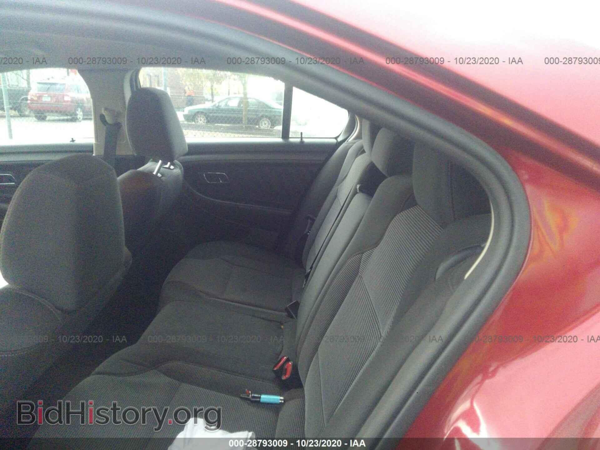 2011 FORD TAURUS - VIN: 1FAHP2EW2BG142406 - Фото 8