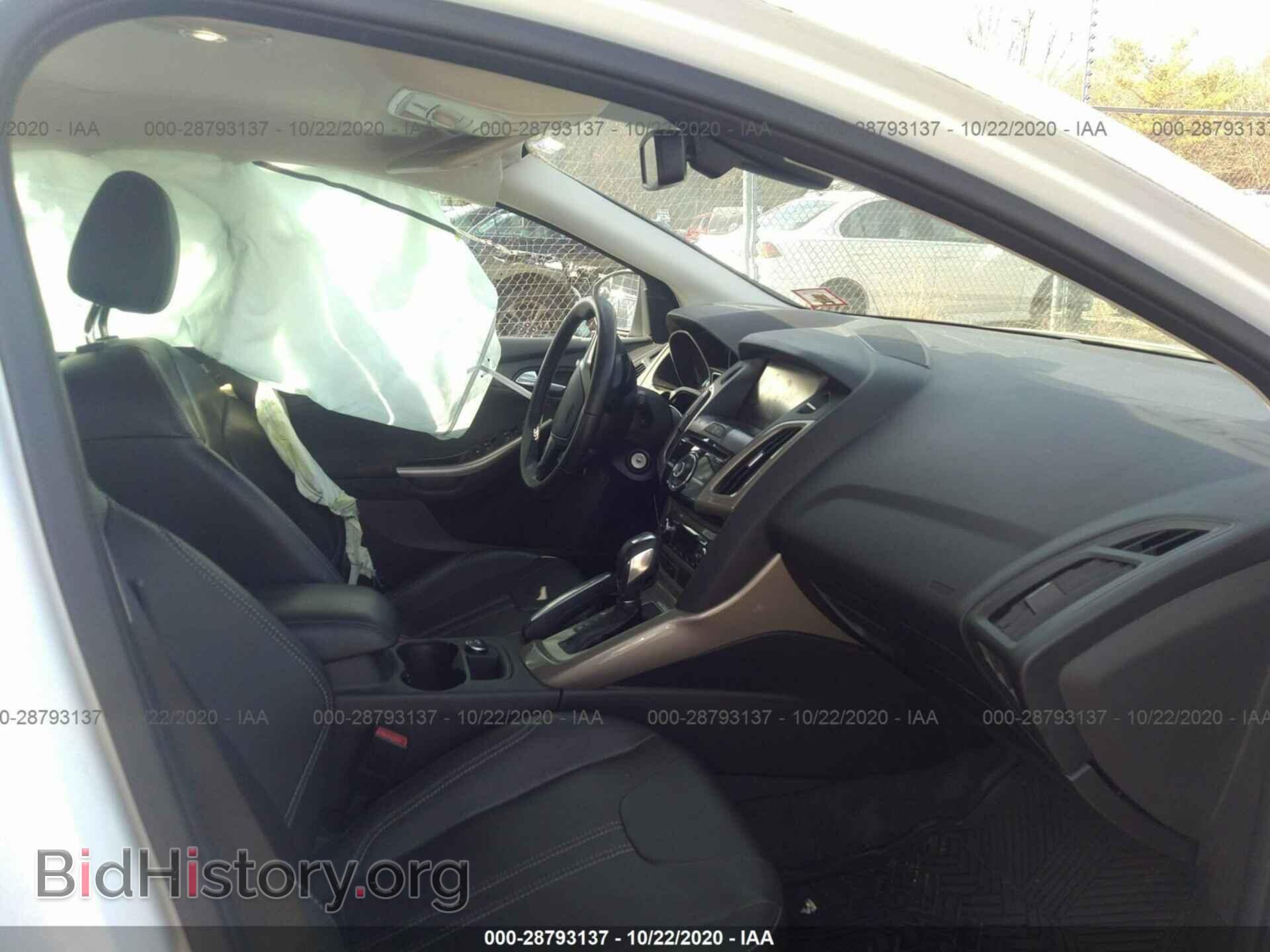 2012 FORD FOCUS - VIN: 1FAHP3M24CL223601 - Photo 5