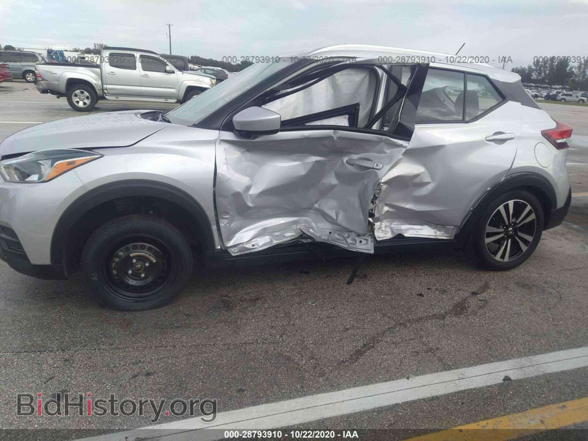 2019 NISSAN KICKS - VIN: 3N1CP5CU3KL529472 - Фото 6