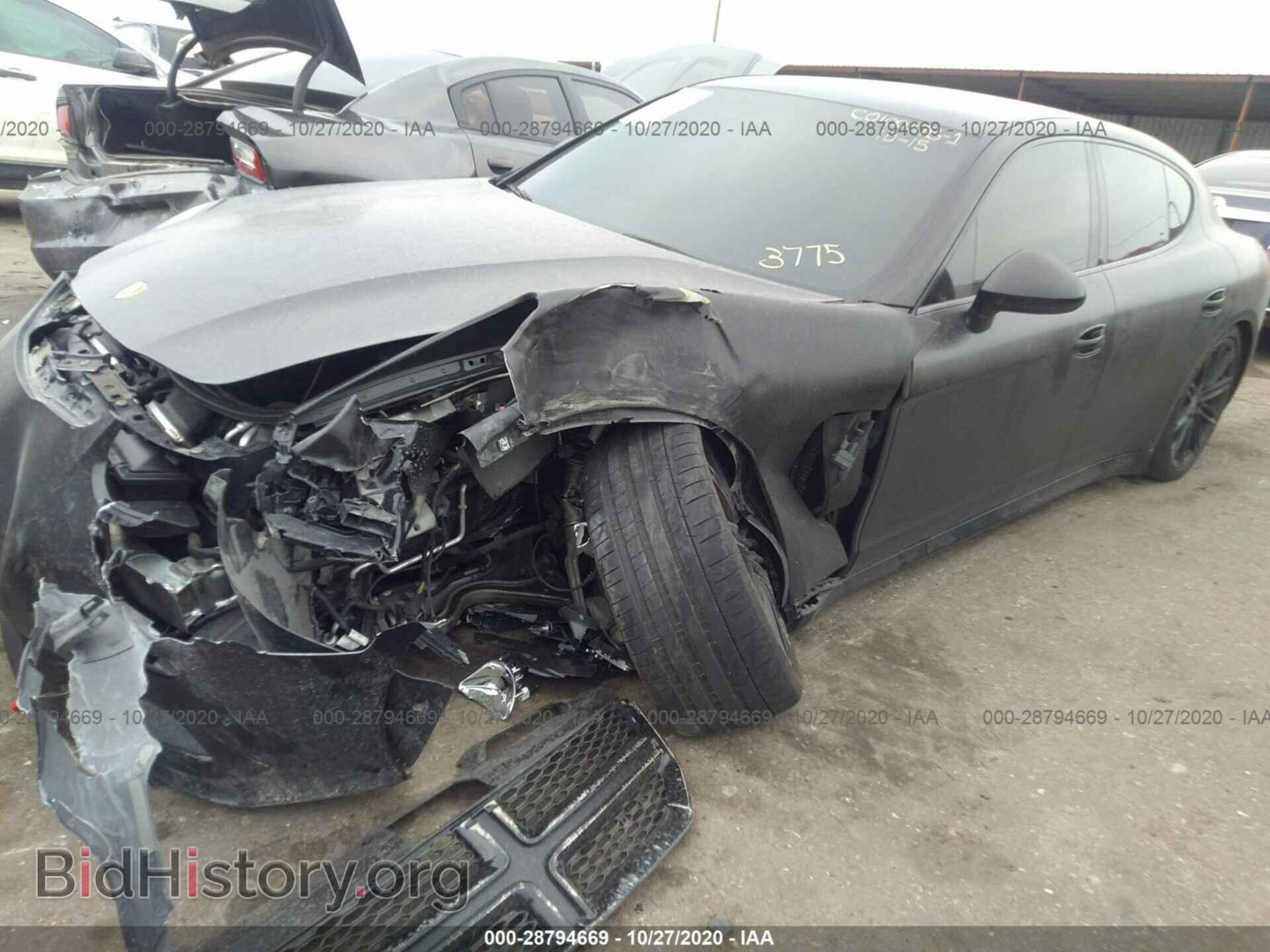 2016 PORSCHE PANAMERA - VIN: WP0AA2A74GL003775 - Фото 2