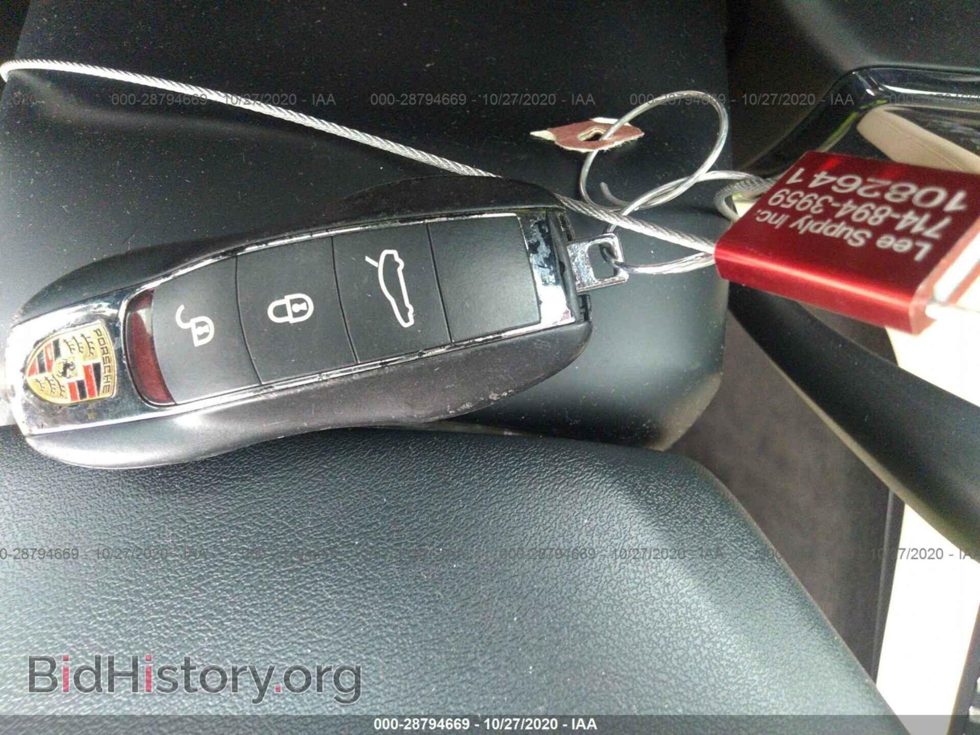 2016 PORSCHE PANAMERA - VIN: WP0AA2A74GL003775 - Фото 11