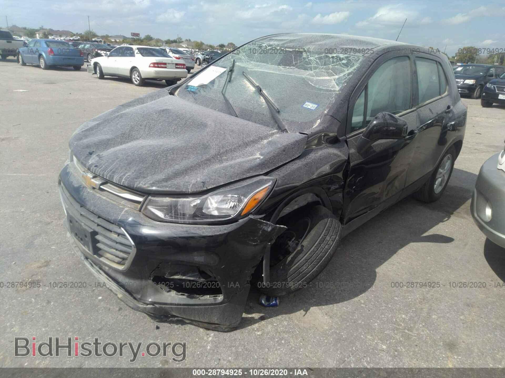 2020 CHEVROLET TRAX - VIN: KL7CJKSB9LB062913 - Фото 2