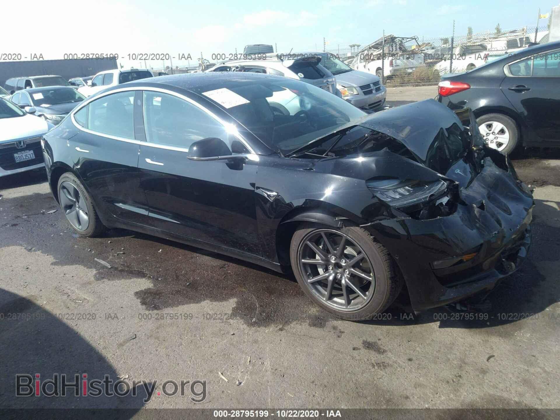 Photo 5YJ3E1EA3KF304529 - TESLA MODEL 3 2019
